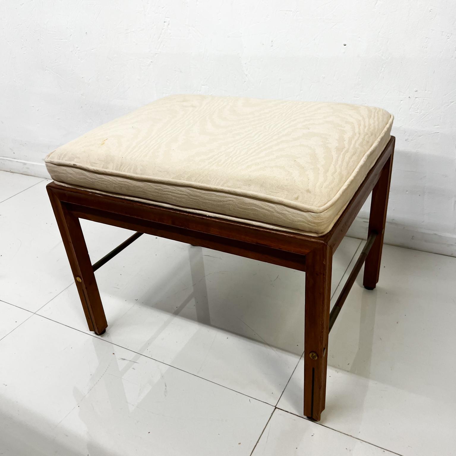 1960s Vintage Crown City Table Co Stool Upholstered Bench
City of Industry CA
20 x 16 x 16.5 tall
Preowned vintage unrestored condition.
Refer to images provided.

