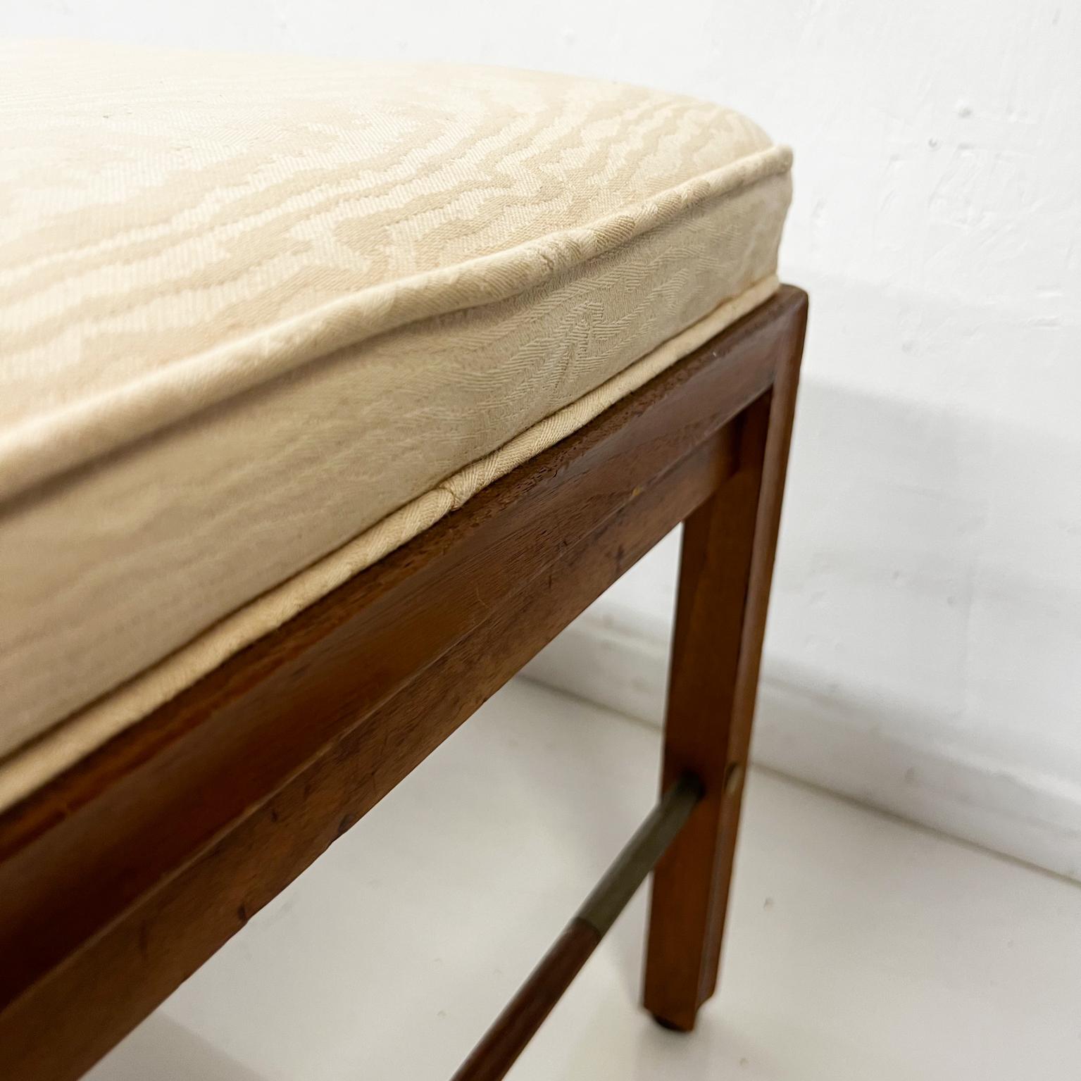 1960s Vintage Crown City Table Co Stool Upholstered Bench In Good Condition In Chula Vista, CA