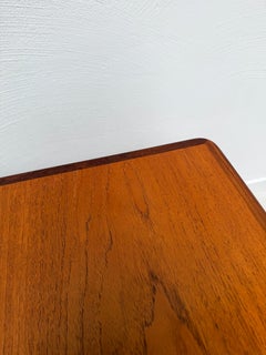 Table à manger danoise vintage des années 1960, de style « mid-century », en teck, à rallonges