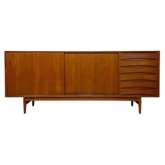 1960s Vintage Danish Mid-Century Teak Sideboard OS29 by Arne Fodder for Sibast