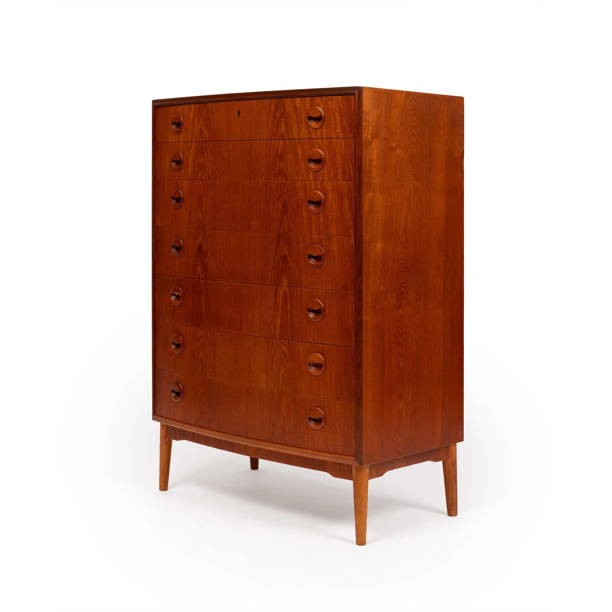 Danois Commode haute danoise vintage en teck du milieu du siècle dernier, années 1960 en vente