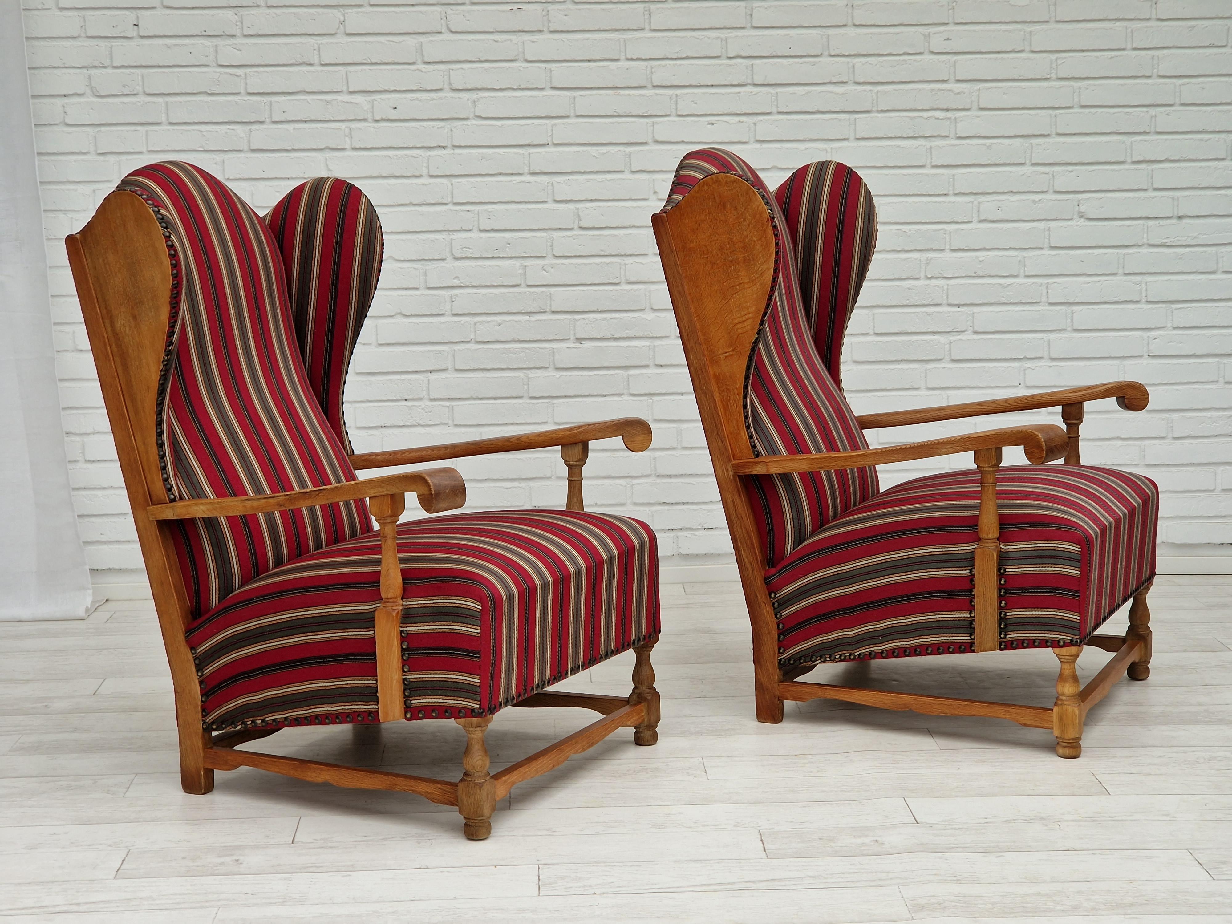 Scandinavian Modern 1960s, Vintage Danish, Pair of Relax Chair, Original Condition For Sale