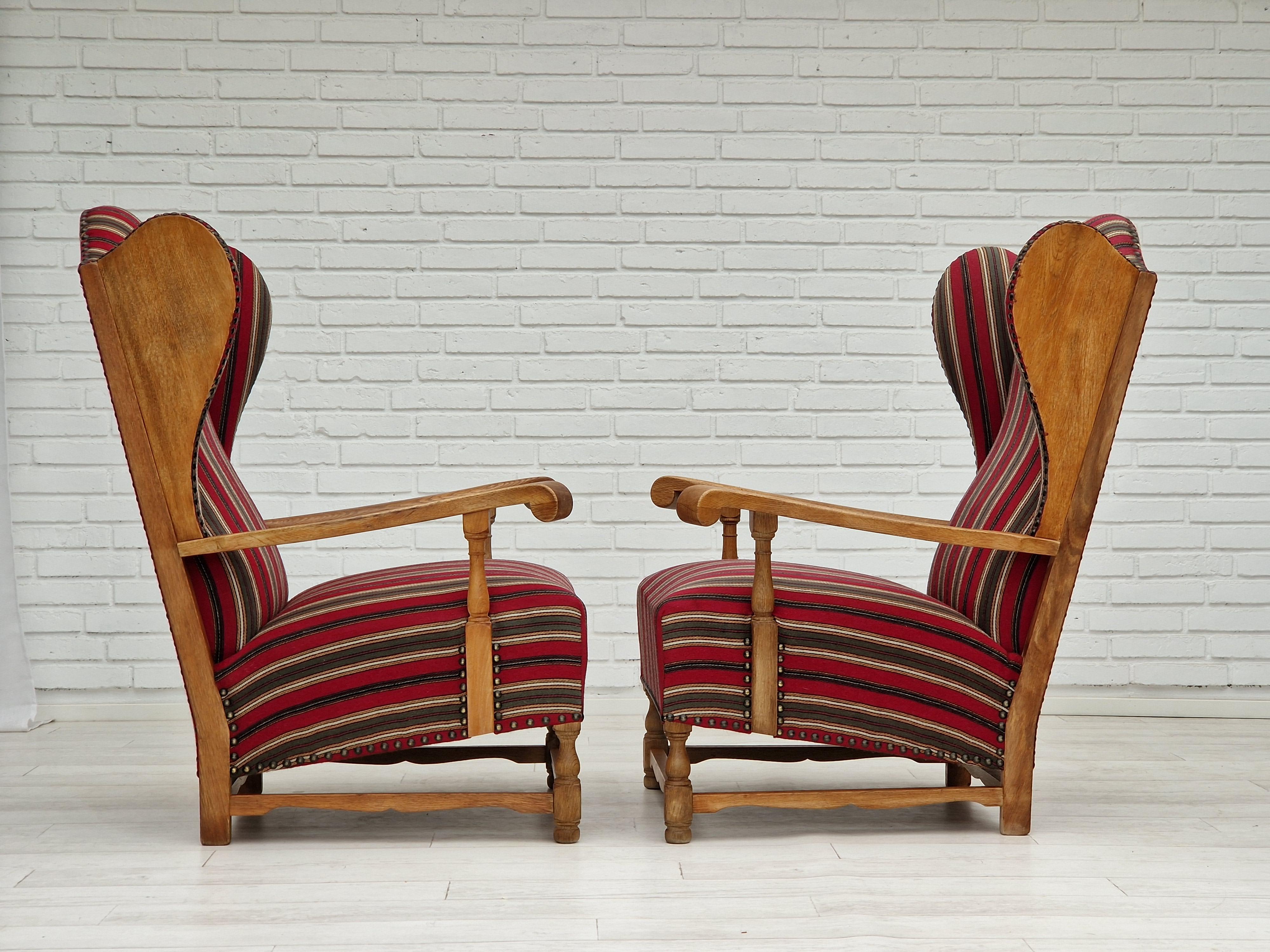 Mid-20th Century 1960s, Vintage Danish, Pair of Relax Chair, Original Condition For Sale