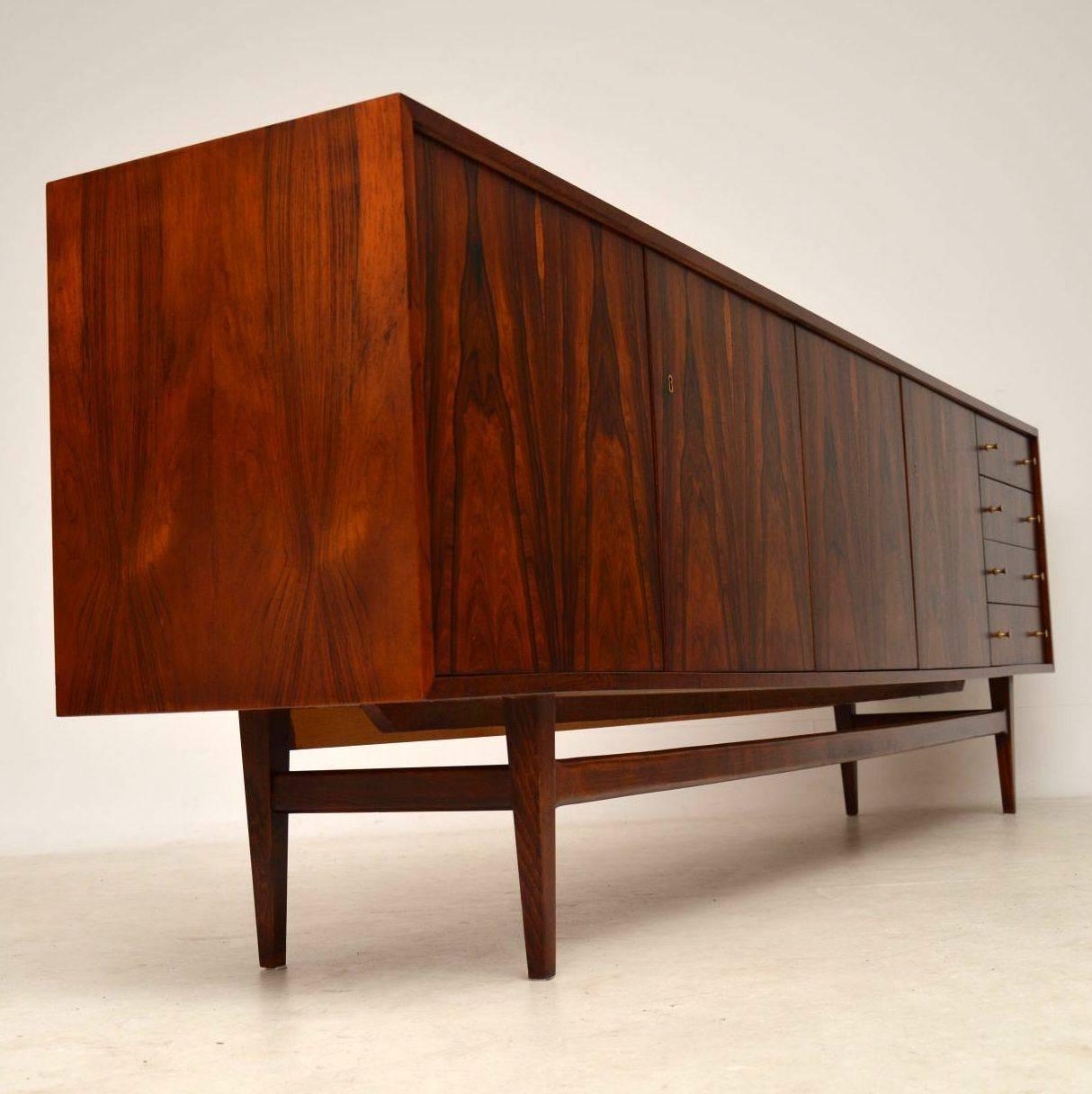1960s Vintage Danish Sideboard In Excellent Condition In London, GB
