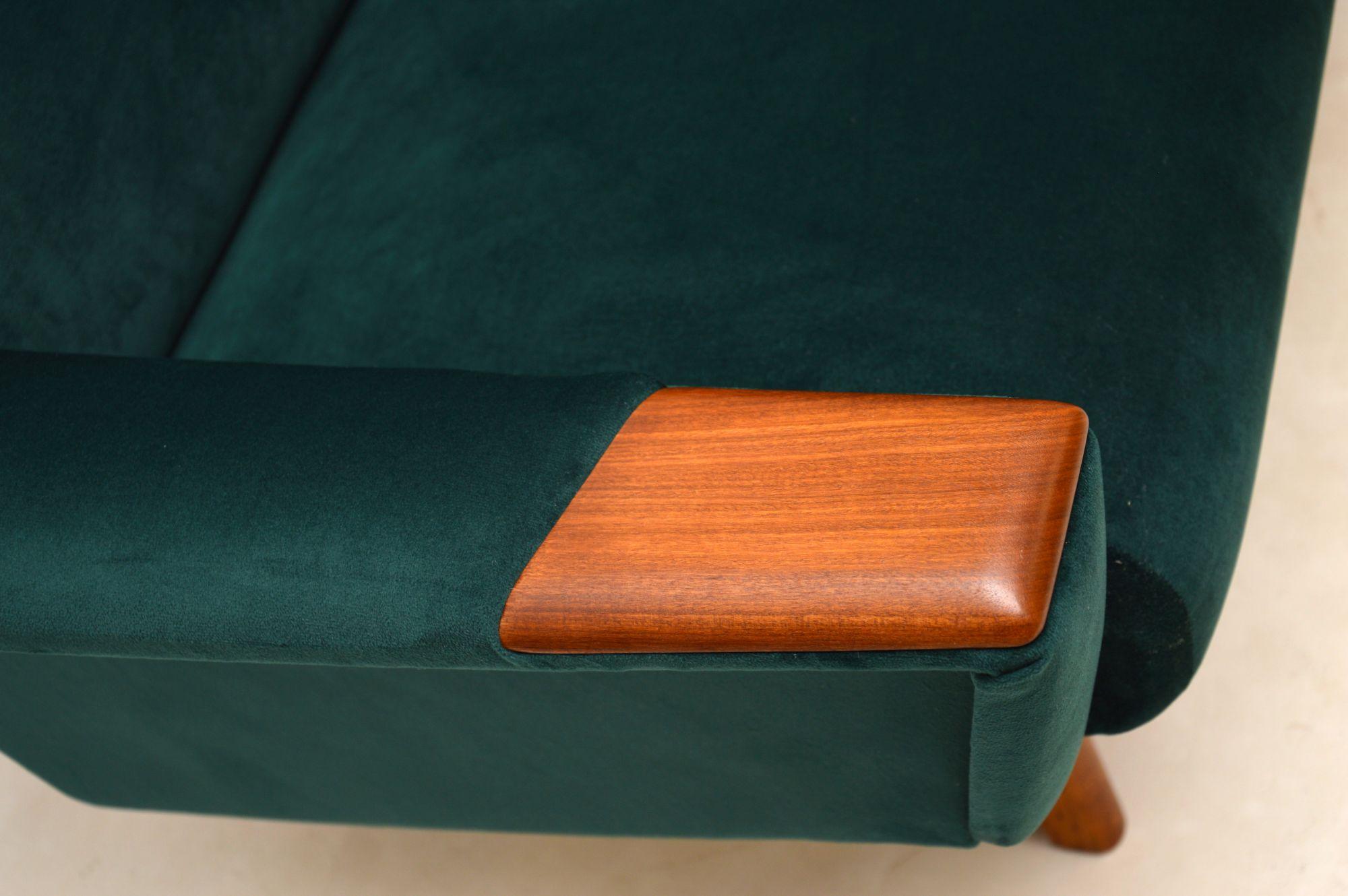 1960s Vintage Danish Sofa For Sale at 1stDibs