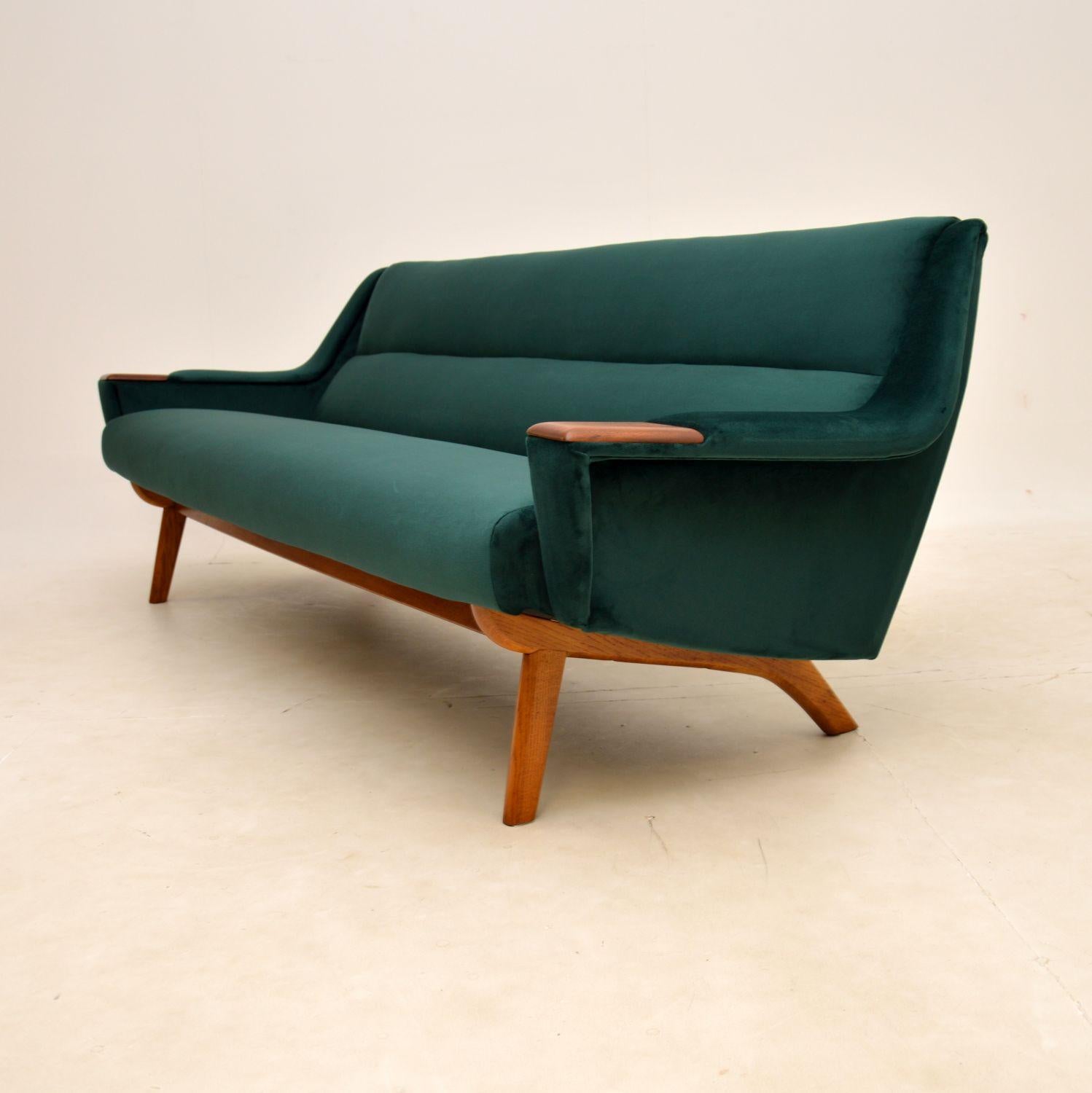 1960s Vintage Danish Sofa For Sale at 1stDibs