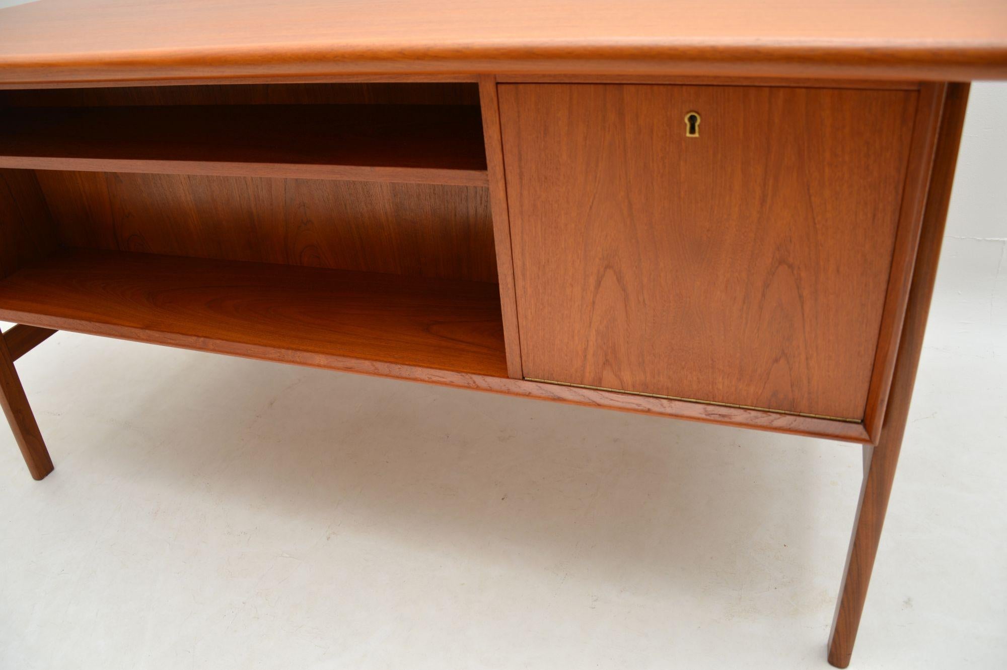 1960’s Vintage Danish Teak Desk by Tibergaard 6
