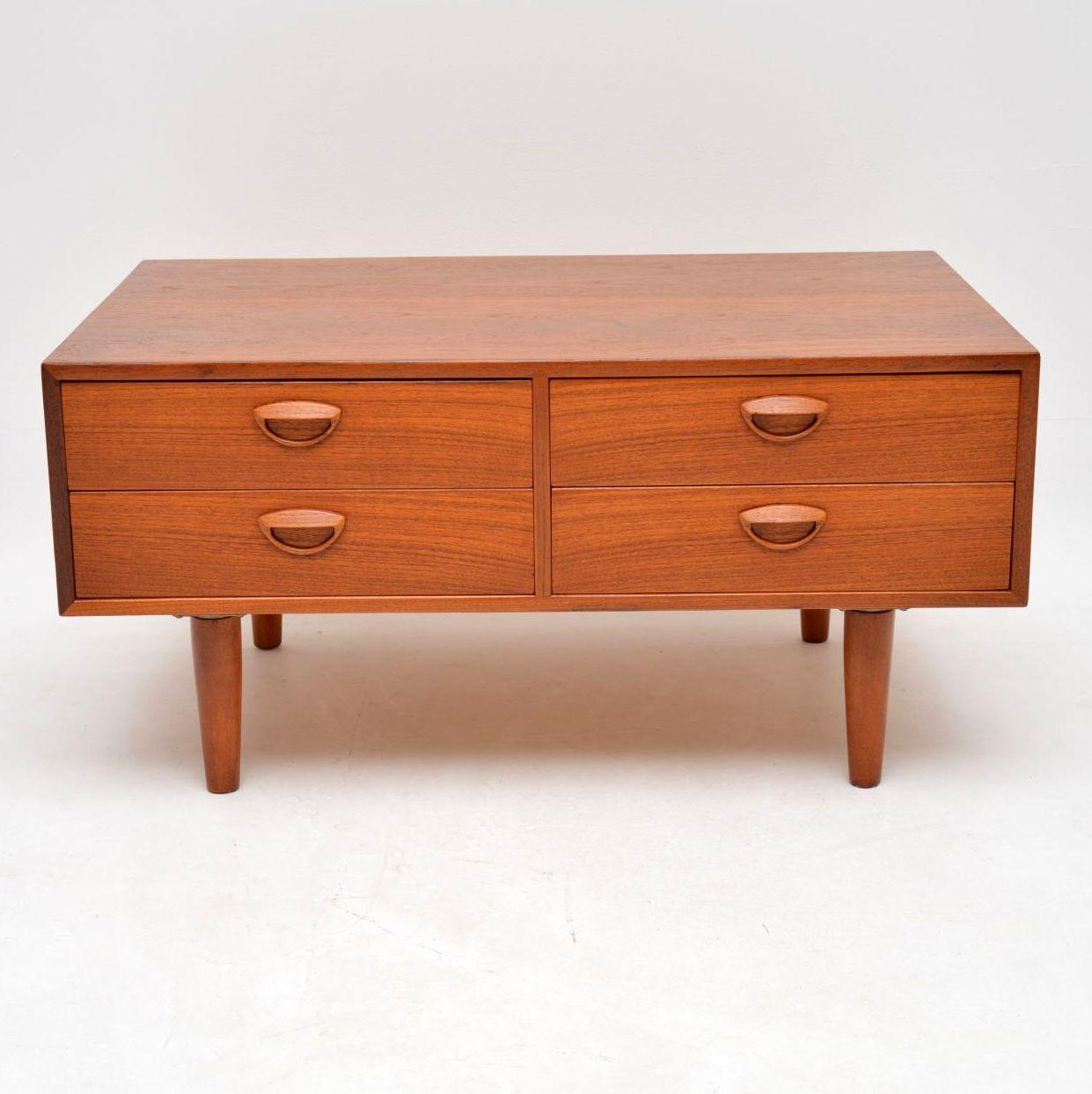 A stylish and practical vintage Danish sideboard or chest of drawers, this was designed by Kai Kristiansen, it dates from the 1960s. It’s a useful size, low and not too wide, but with plenty of storage space inside the four drawers as it is quite