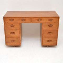 1960s Vintage Desk by Ercol in Solid Elm