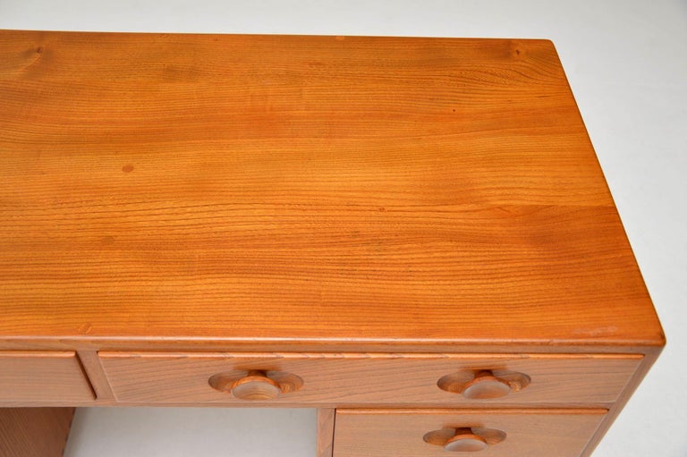 1960s Vintage Desk by Ercol in Solid Elm at 1stDibs ercol writing desk, vintage ercol desk