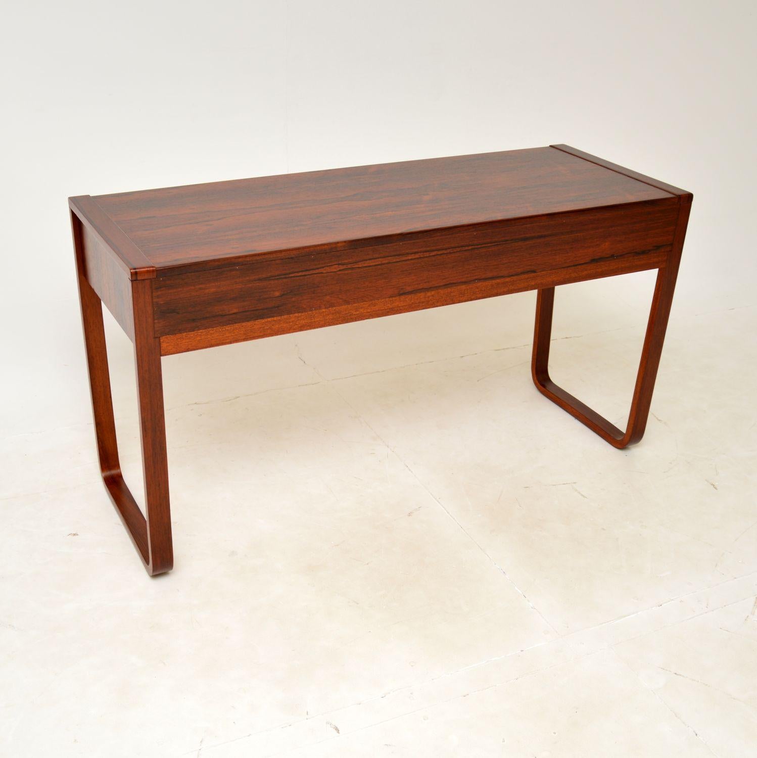Mid-20th Century 1960s Vintage Desk / Console Table by Uniflex