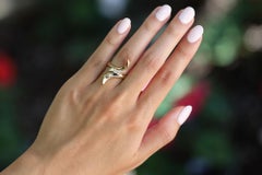 1960s Vintage Diamond and 14k Yellow Gold Elongated Ring