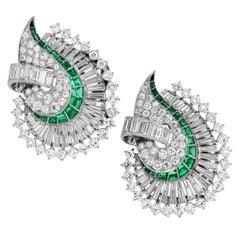 1960s Vintage Diamond Emerald Platinum Double Brooch Pin