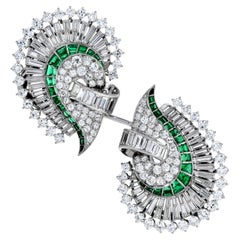 1960s Vintage Diamond Emerald Platinum Double Brooch Pin