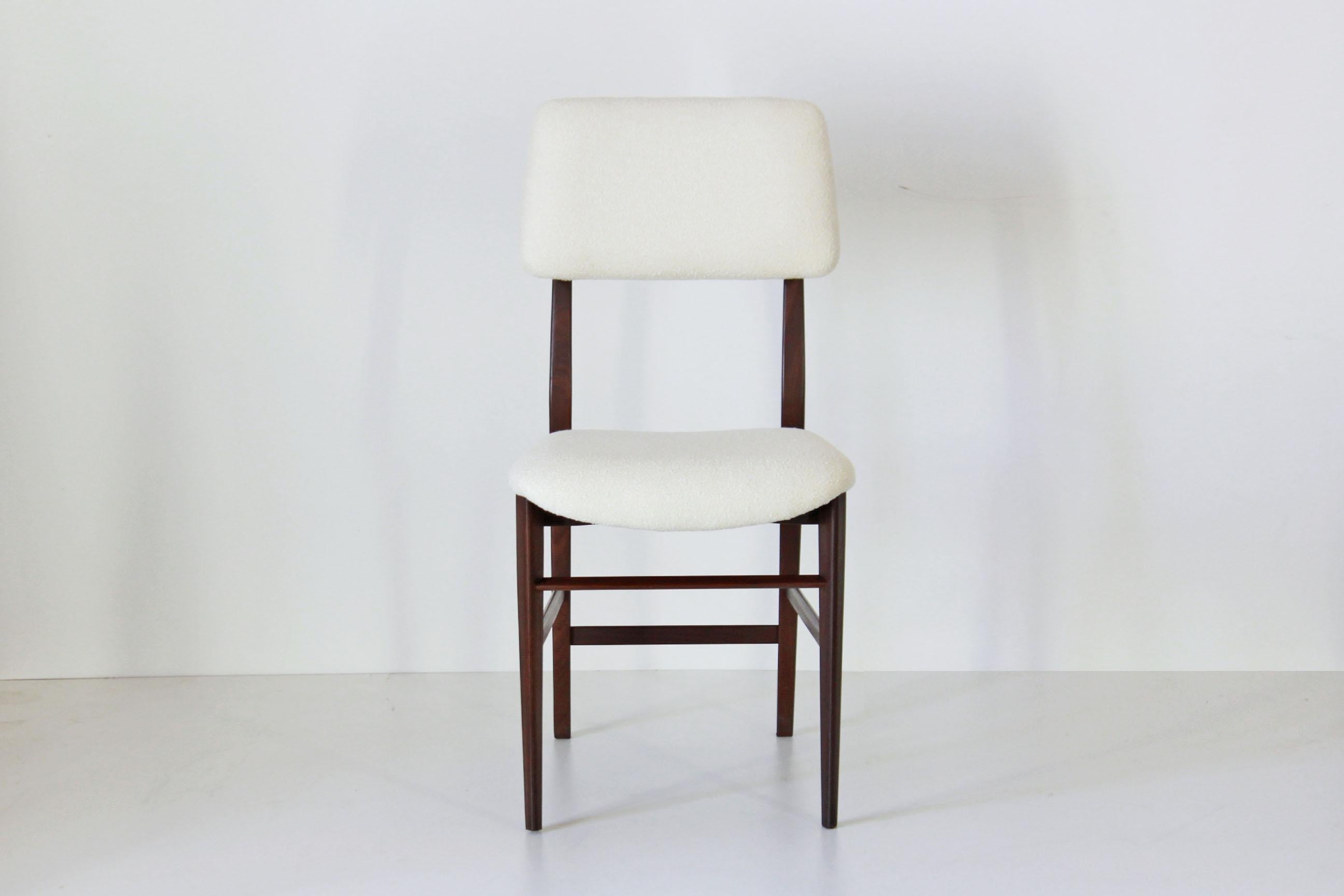 Mid-Century Modern 1960s Vintage White Dining Chairs by Vittorio Dassi, Set of Four