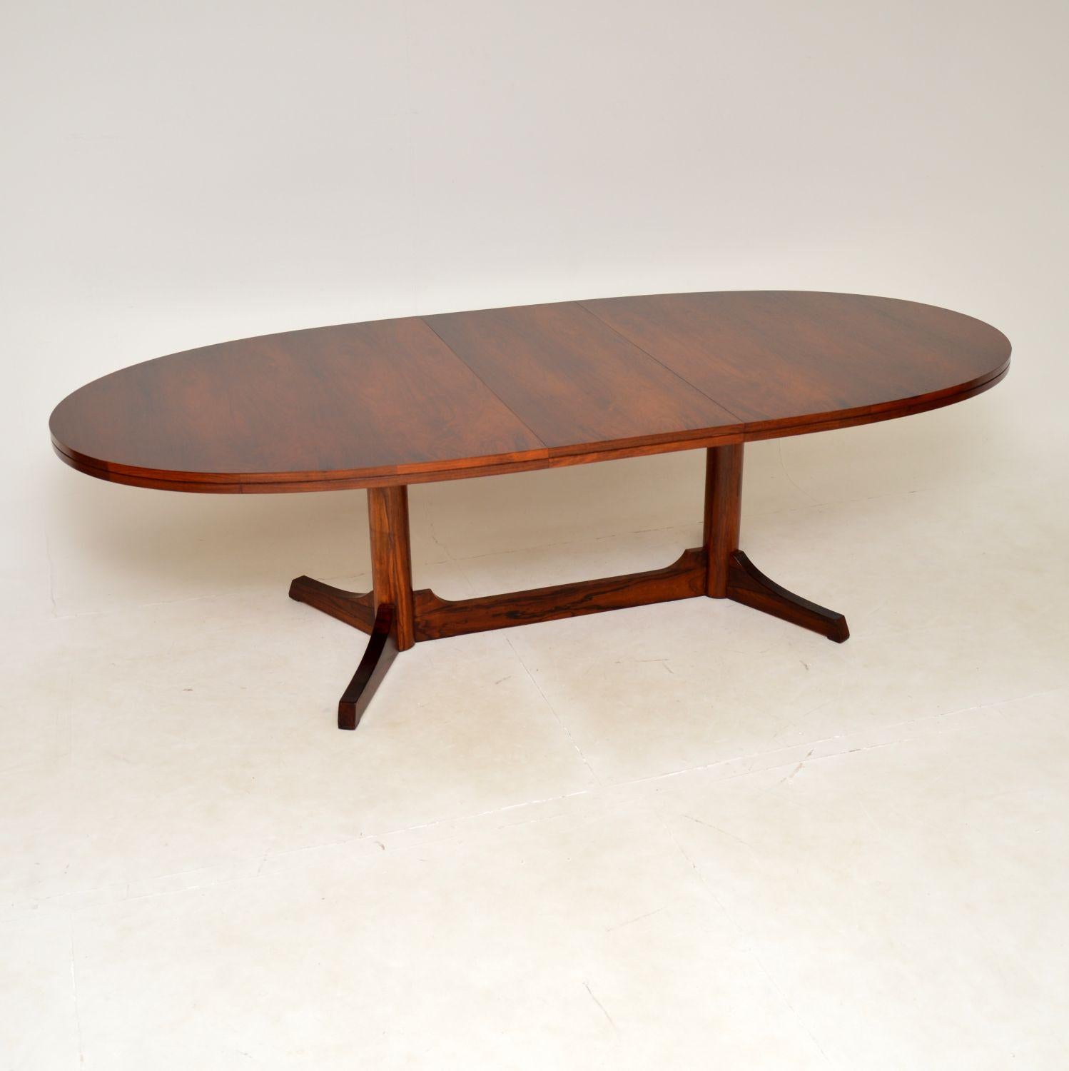 Mid-Century Modern 1960s Vintage Dining Table by Robert Heritage for Archie Shine