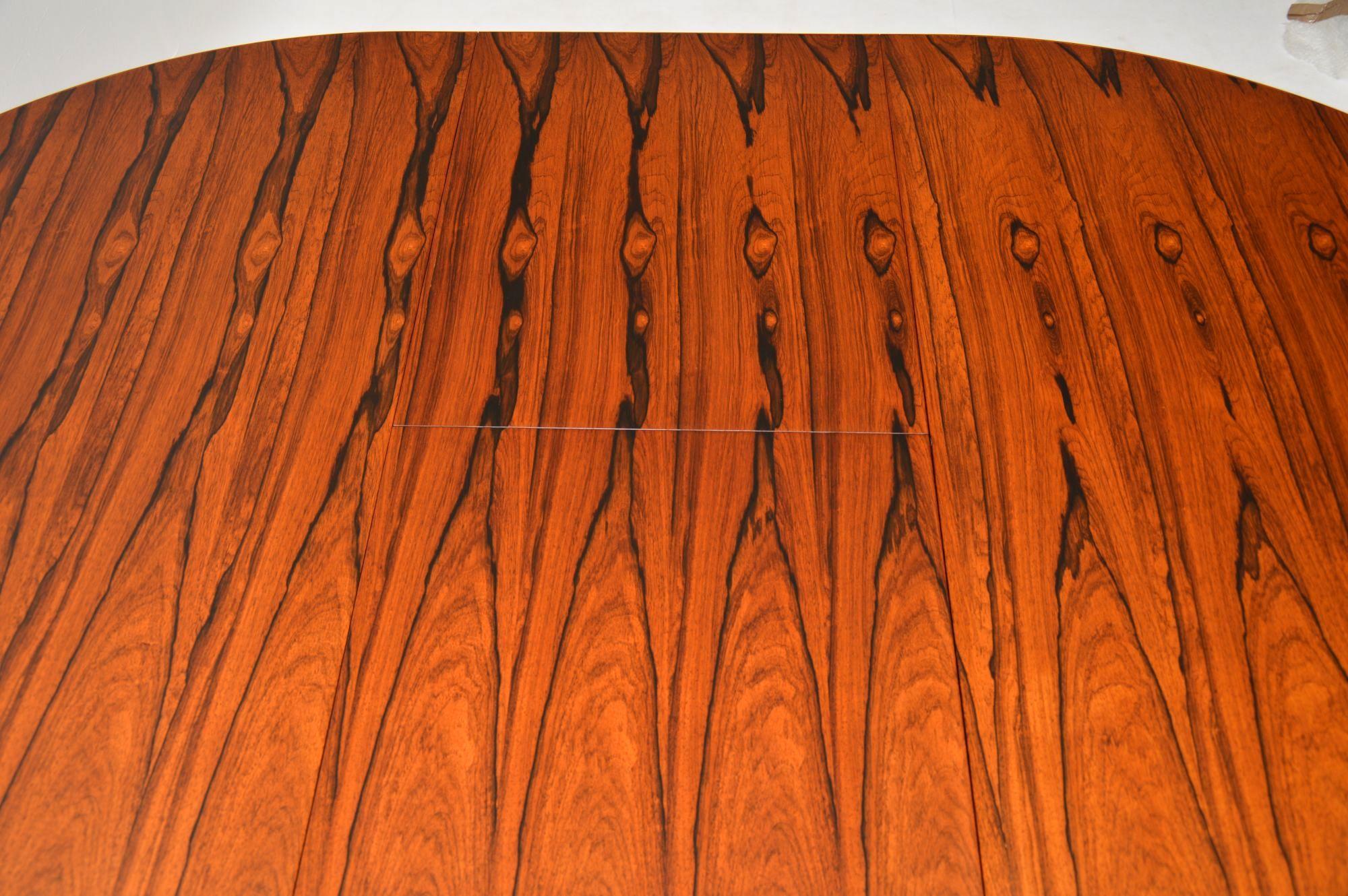 1960s Vintage Dining Table by Robert Heritage for Archie Shine In Good Condition In London, GB