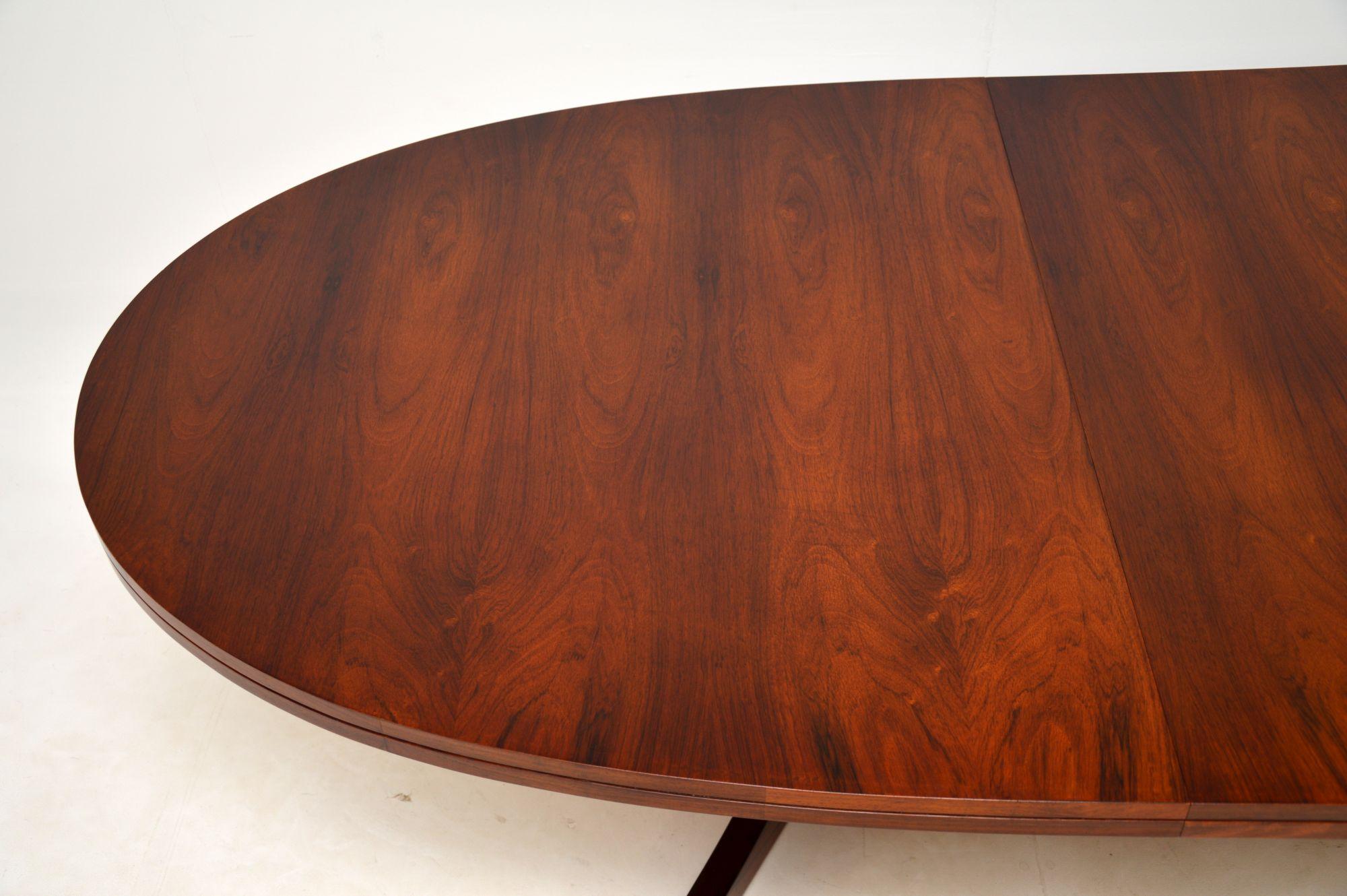 Mid-20th Century 1960s Vintage Dining Table by Robert Heritage for Archie Shine