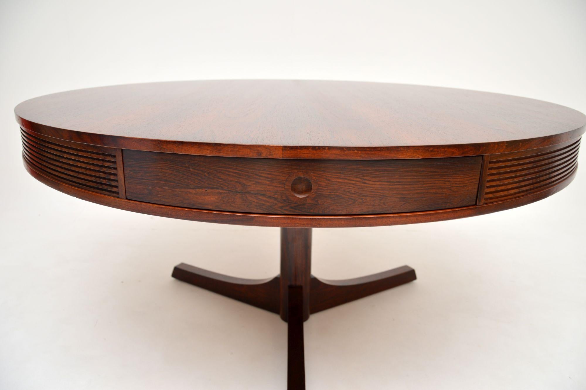 1960’s Vintage Dining Table by Robert Heritage for Archie Shine In Good Condition In London, GB