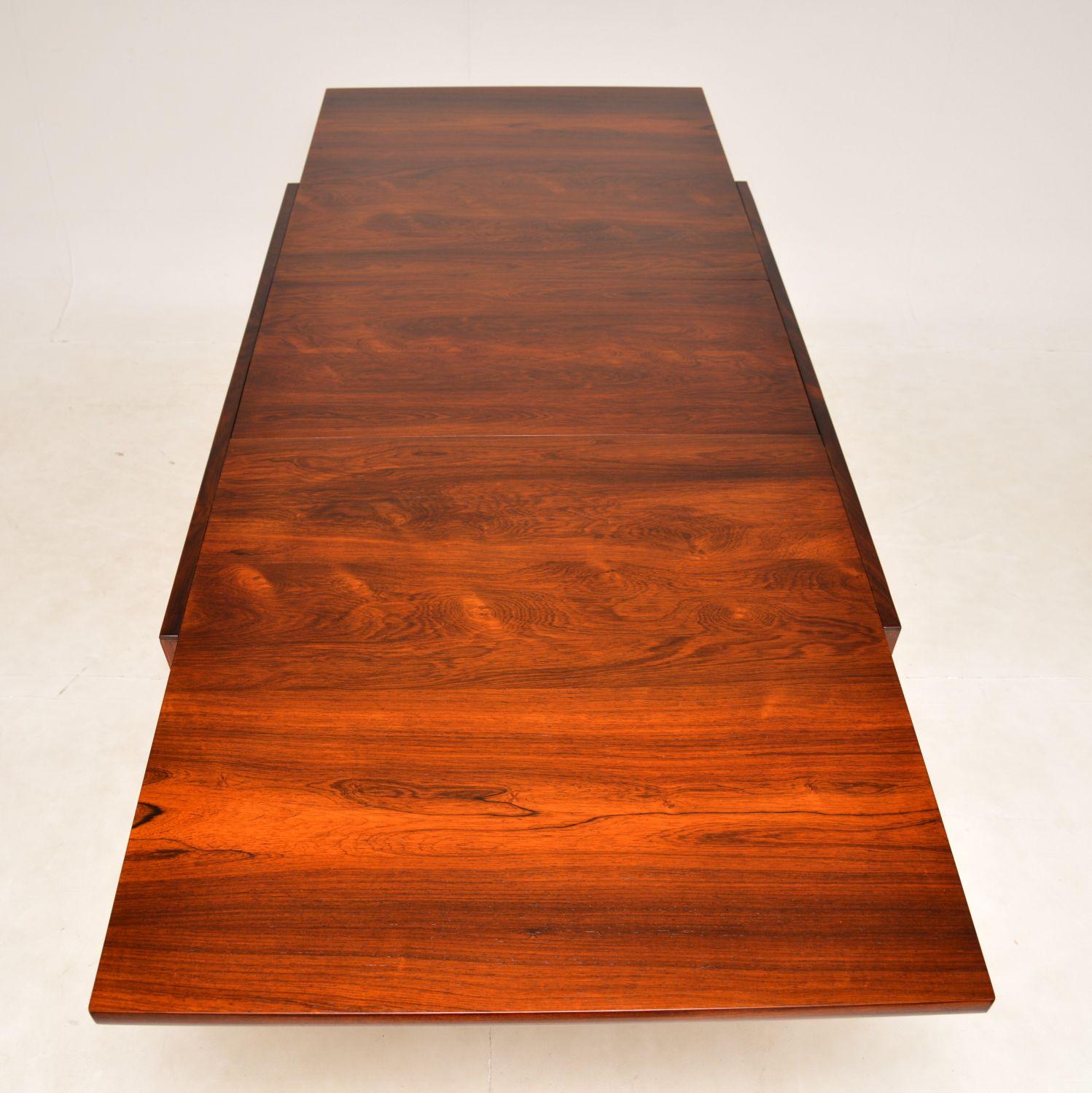 Mid-20th Century 1960s Vintage Dining Table by Uniflex For Sale