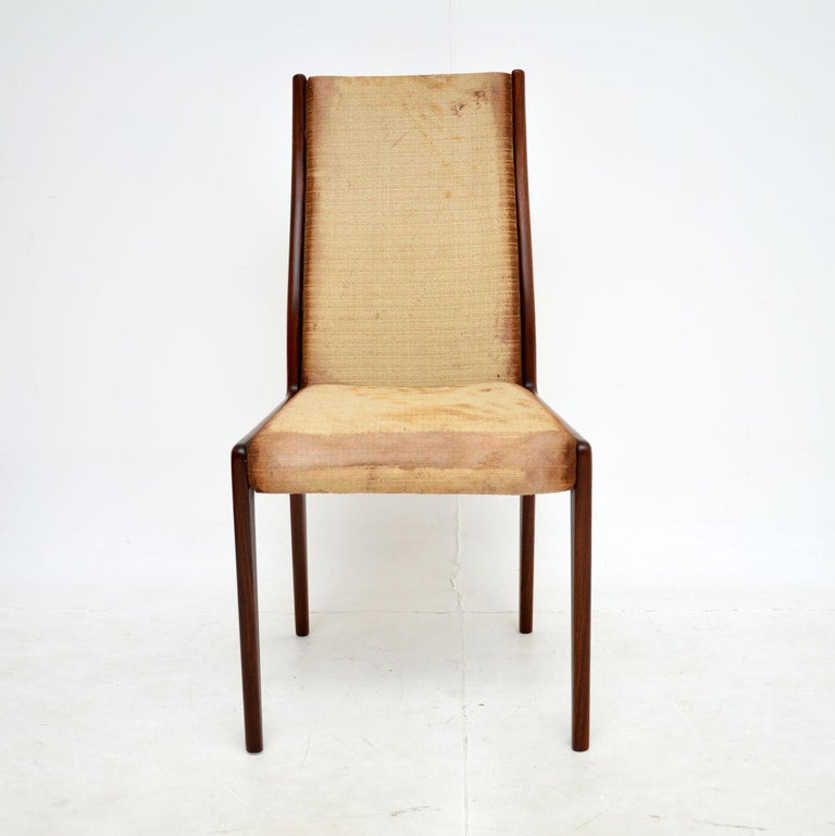 1960s Vintage Dining Table and Chairs by Robert Heritage for Archie