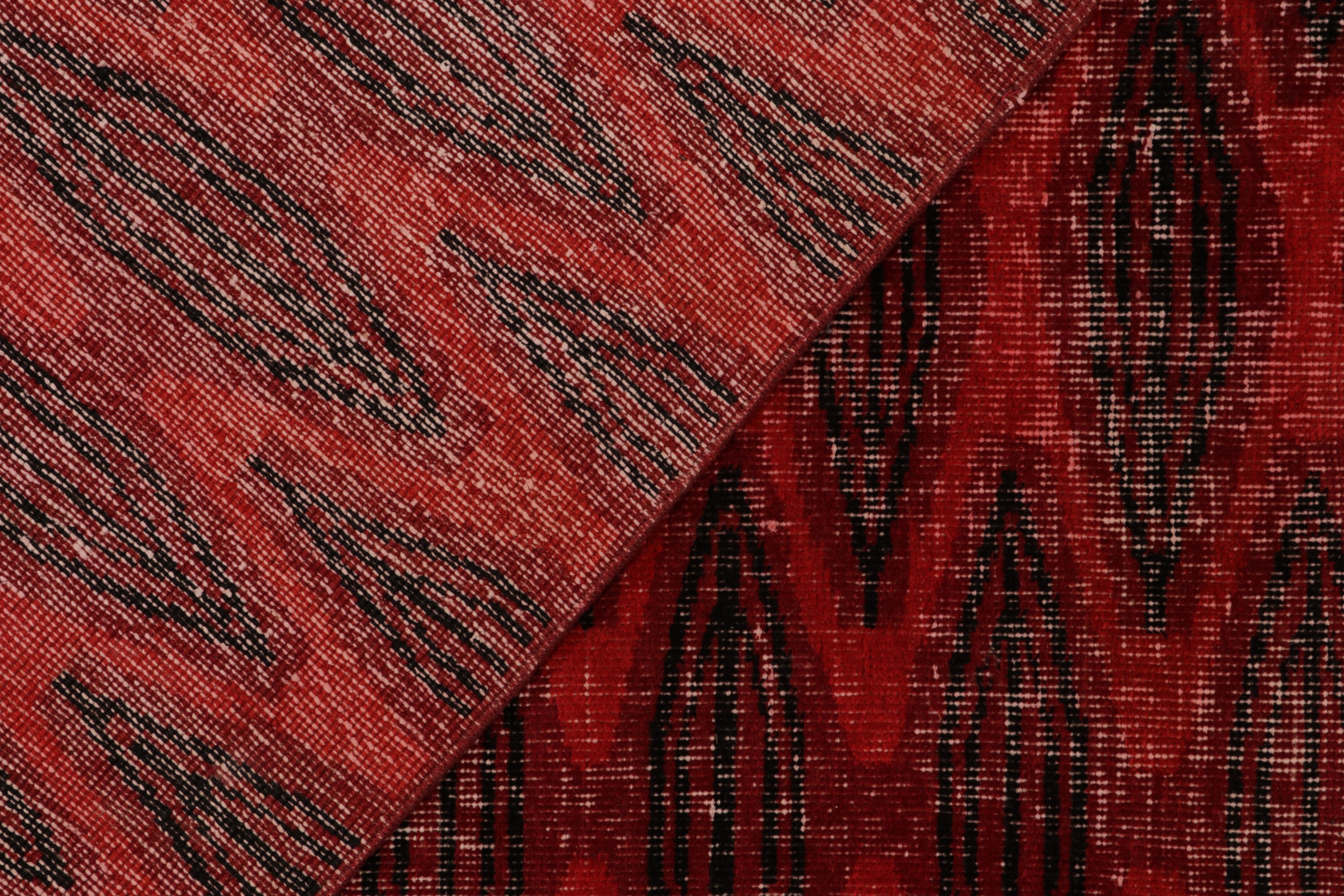 1960er Jahre Vintage Deko-Teppich in Rot & Schwarz mit geometrischem Muster von Teppich & Kelim im Zustand „Gut“ im Angebot in Long Island City, NY