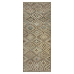 Vintage-Teppich im Used-Stil aus den 1960er Jahren mit geometrischem Muster in Beige-Braun von Teppich & Kelim