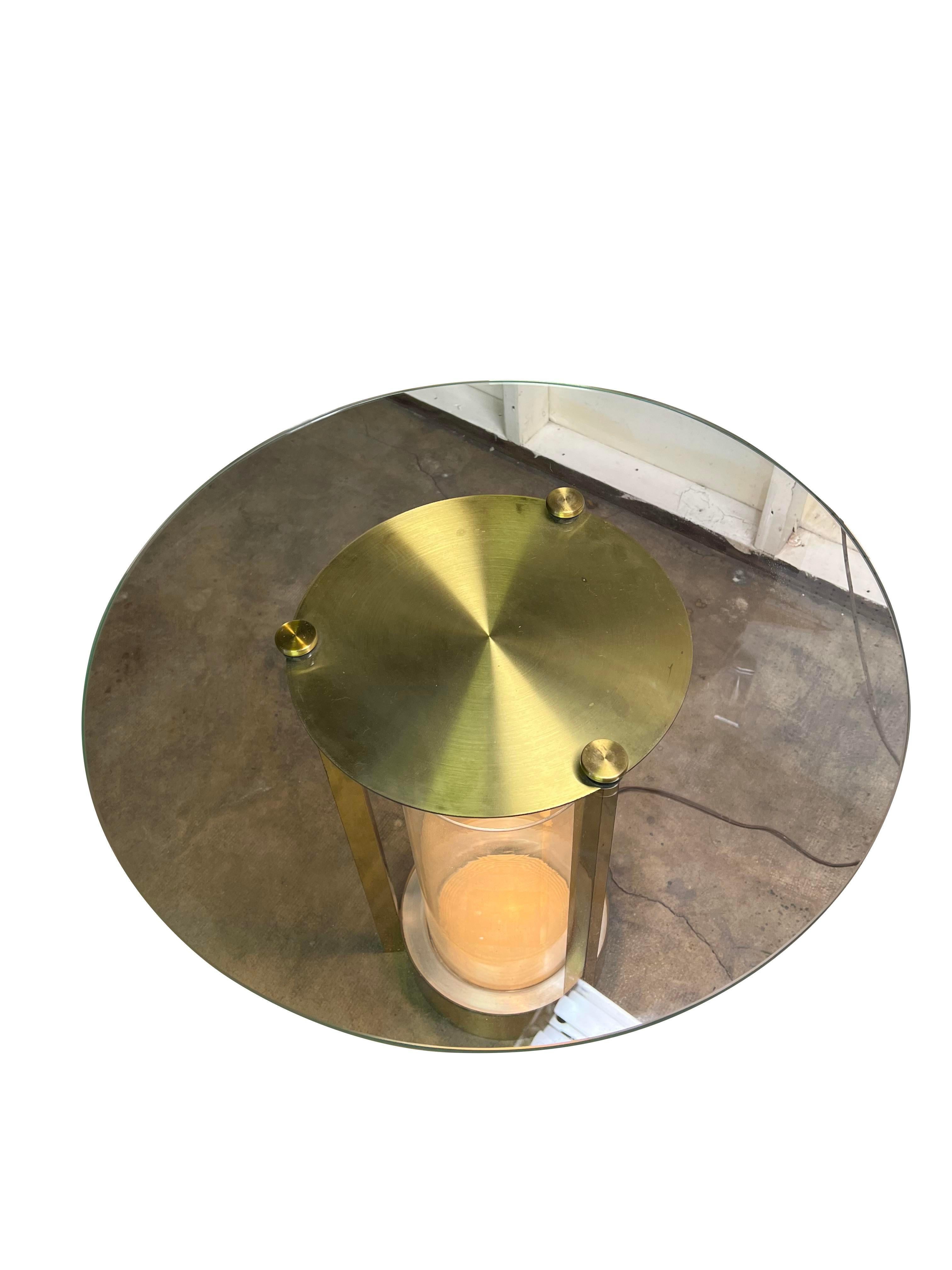 American 1960s Vintage Dorothy Thorpe Iluminated Brass Side or Accent End Glass Table For Sale
