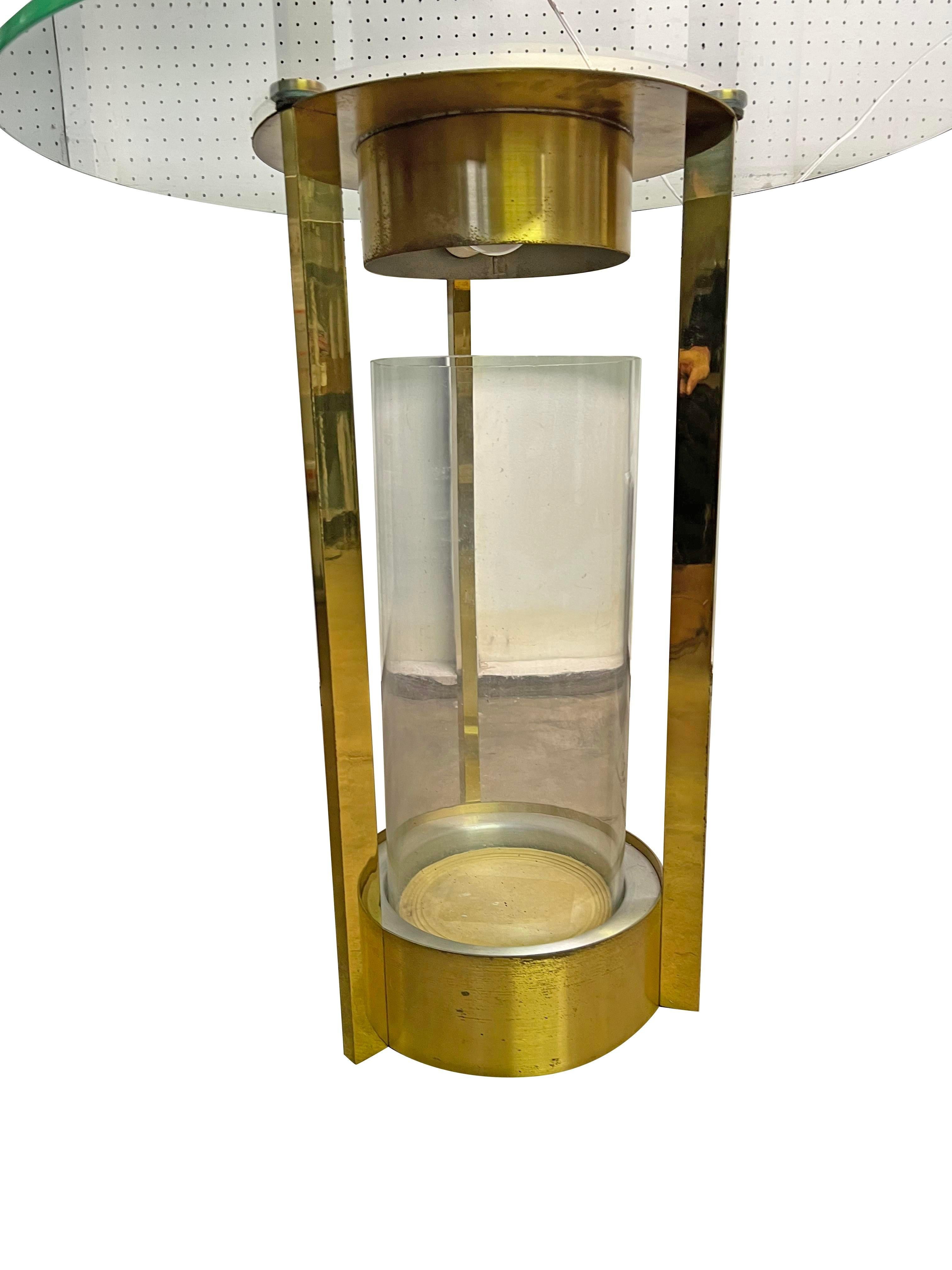 1960s Vintage Dorothy Thorpe Iluminated Brass Side or Accent End Glass Table In Good Condition For Sale In Saddle River, NJ
