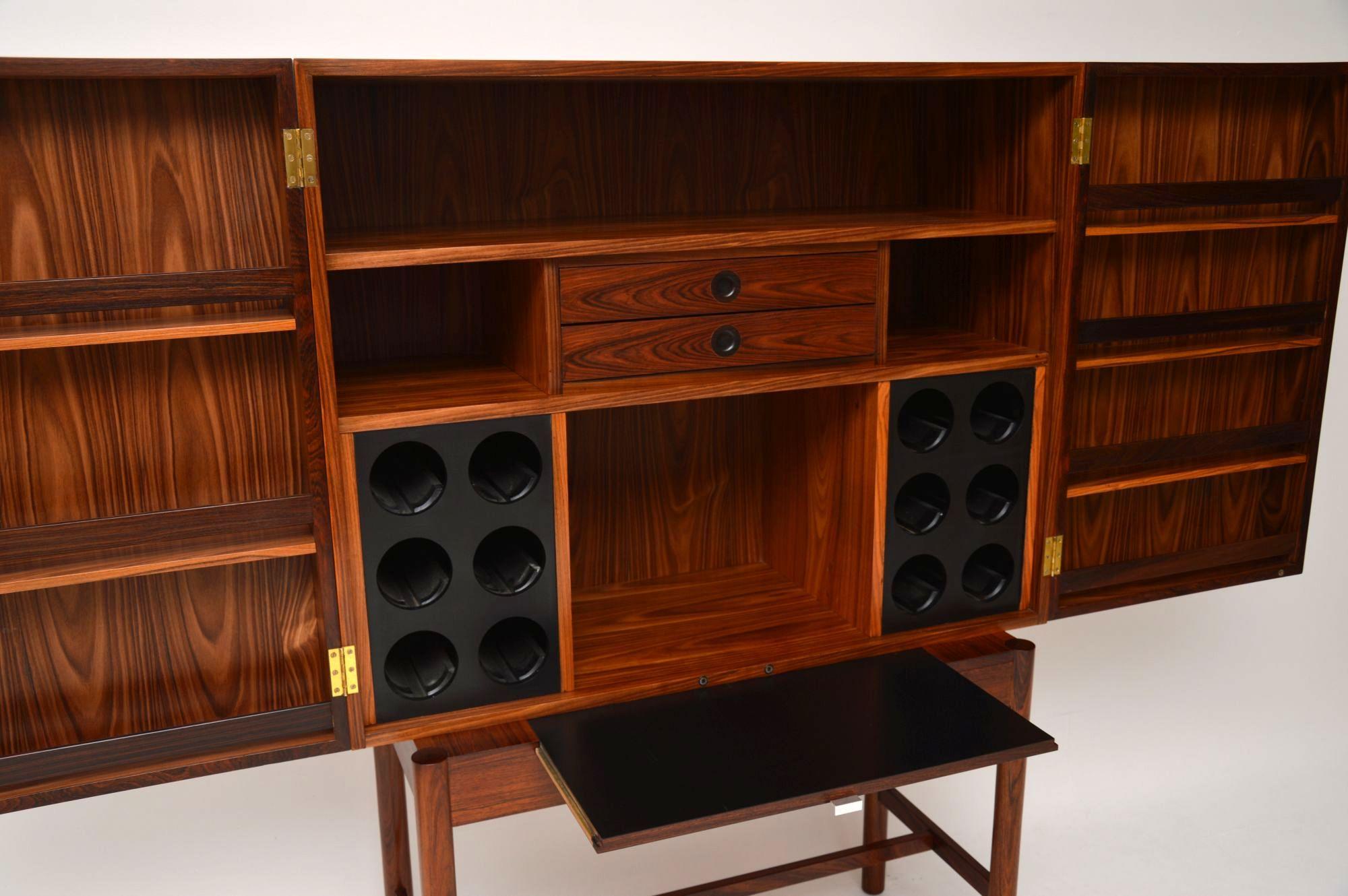 Mid-Century Modern 1960s Vintage Drinks Cabinet by Robert Heritage for Archie Shine