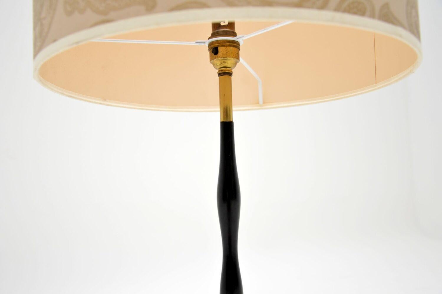 1960s Vintage Ebonized Wood and Brass Table Lamp 1