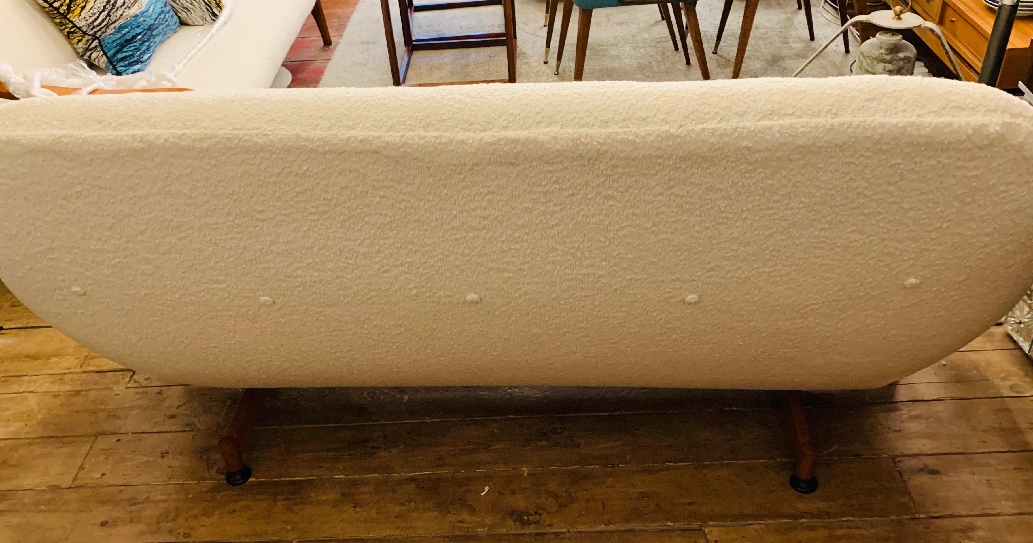 1960s Vintage English Greaves and Thomas 'Egg' Sofa in White Boucle Fabric 9