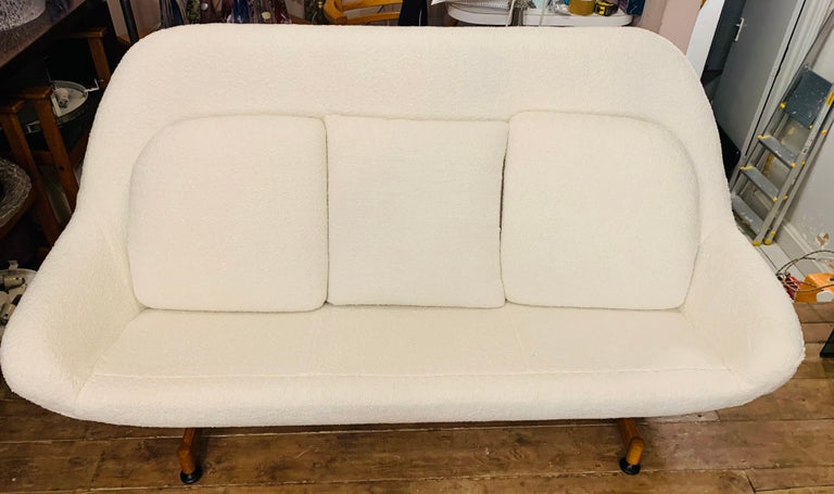 1960s Vintage English Greaves and Thomas 'Egg' Sofa in White Boucle Fabric