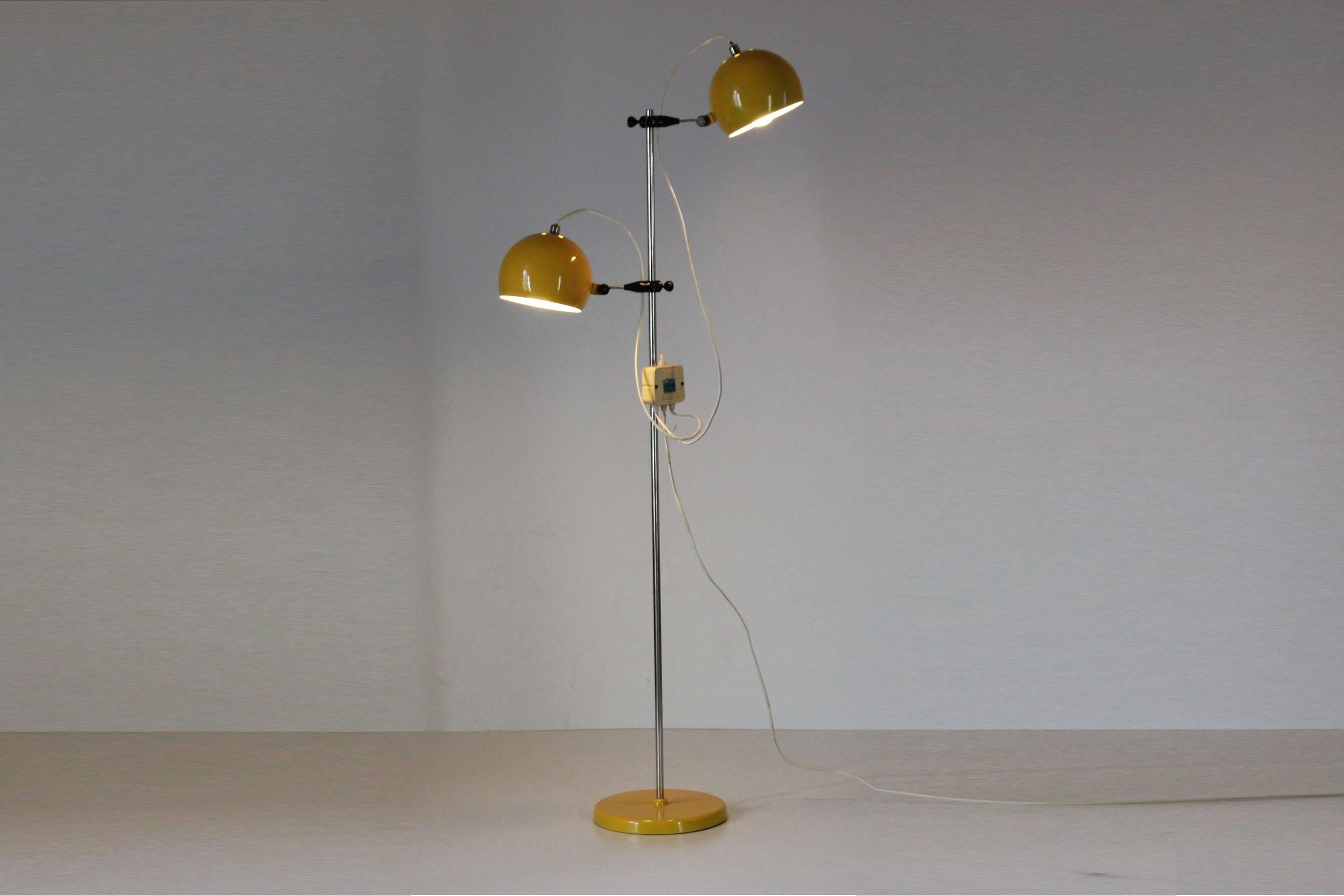 Italian 1960s Vintage Floor Lamp