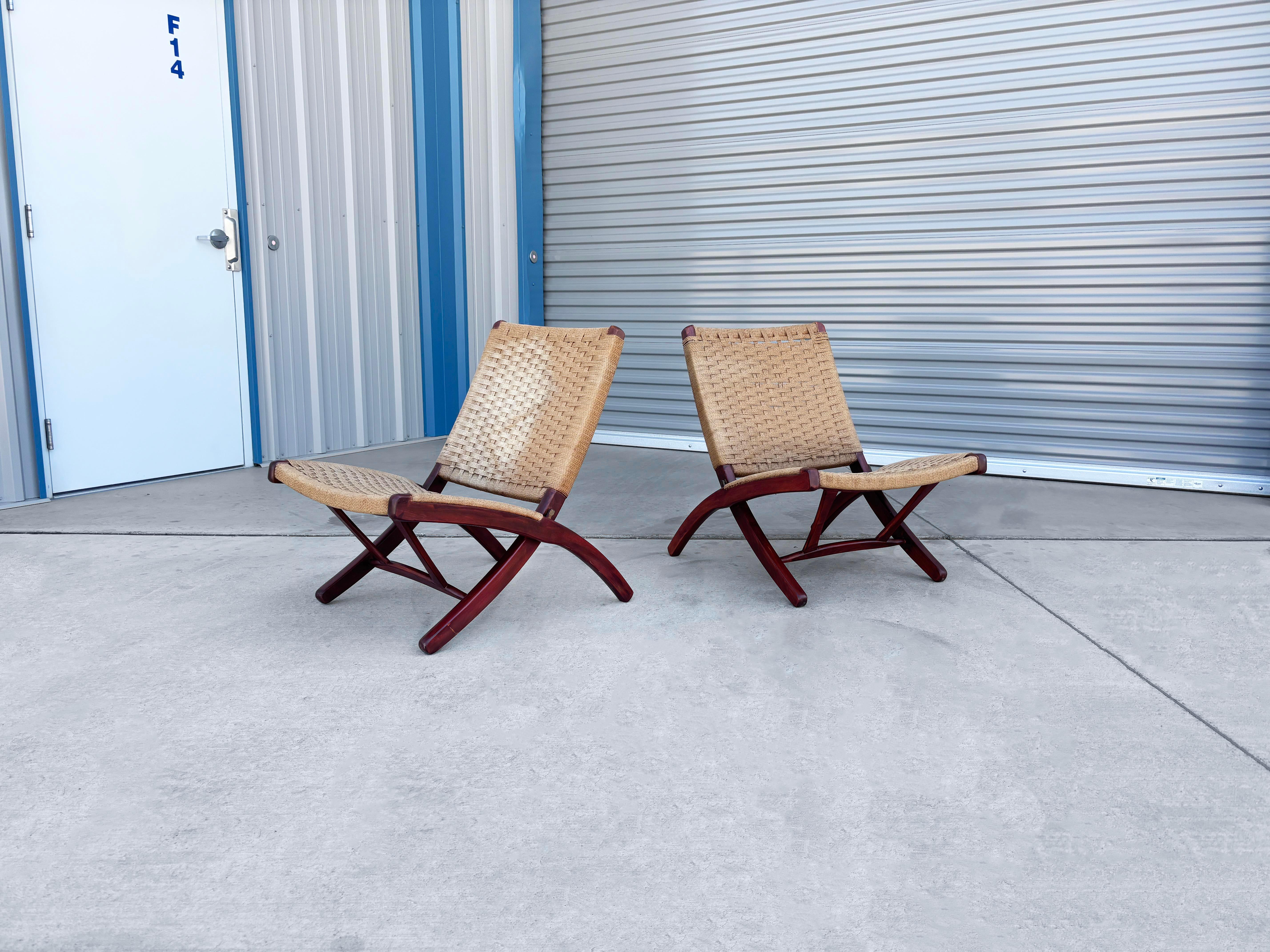 Mid-Century Modern 1960s Vintage Folding Rope Lounge Chairs by Hans Wegner - Set of 2