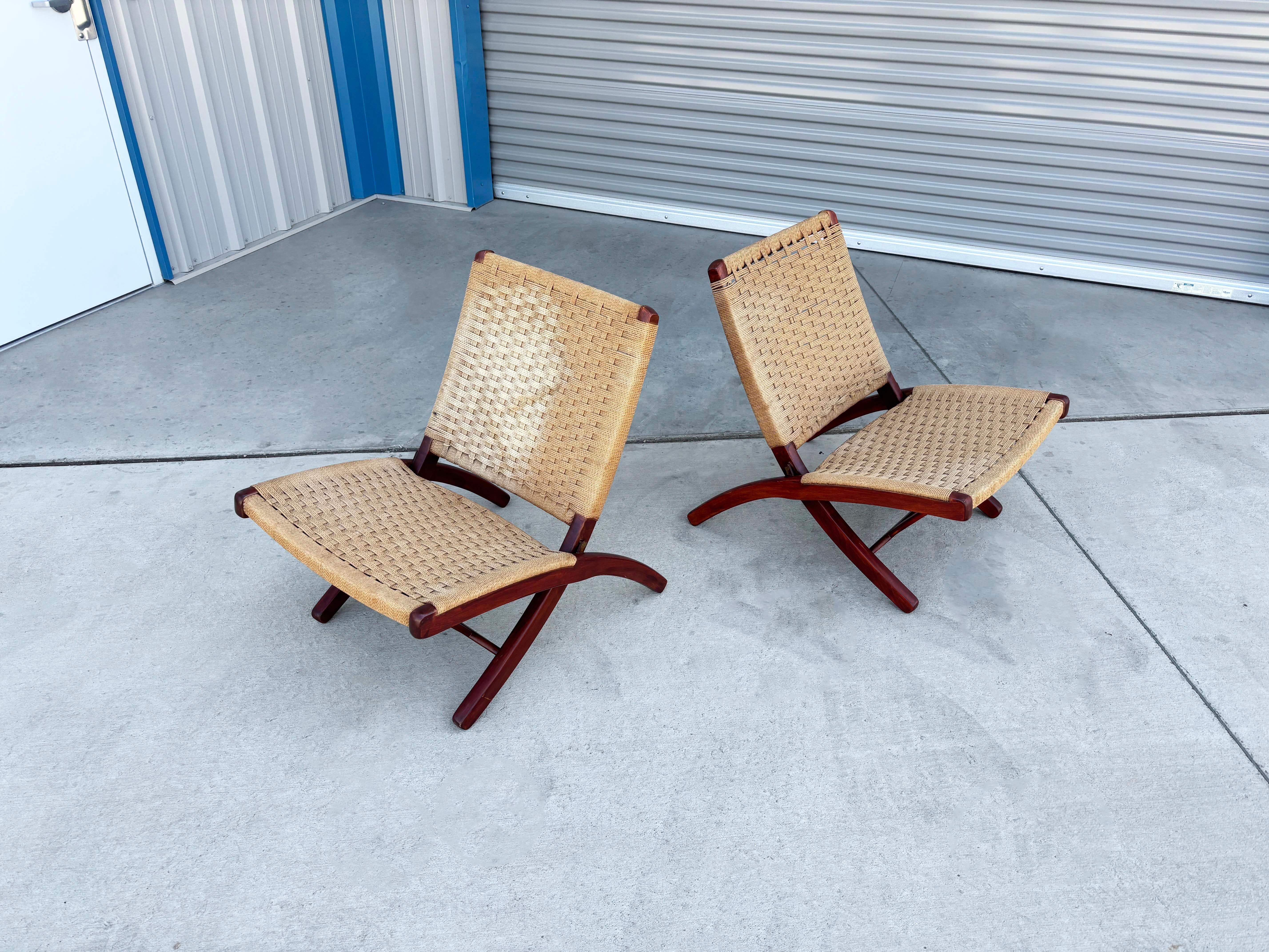 British 1960s Vintage Folding Rope Lounge Chairs by Hans Wegner - Set of 2