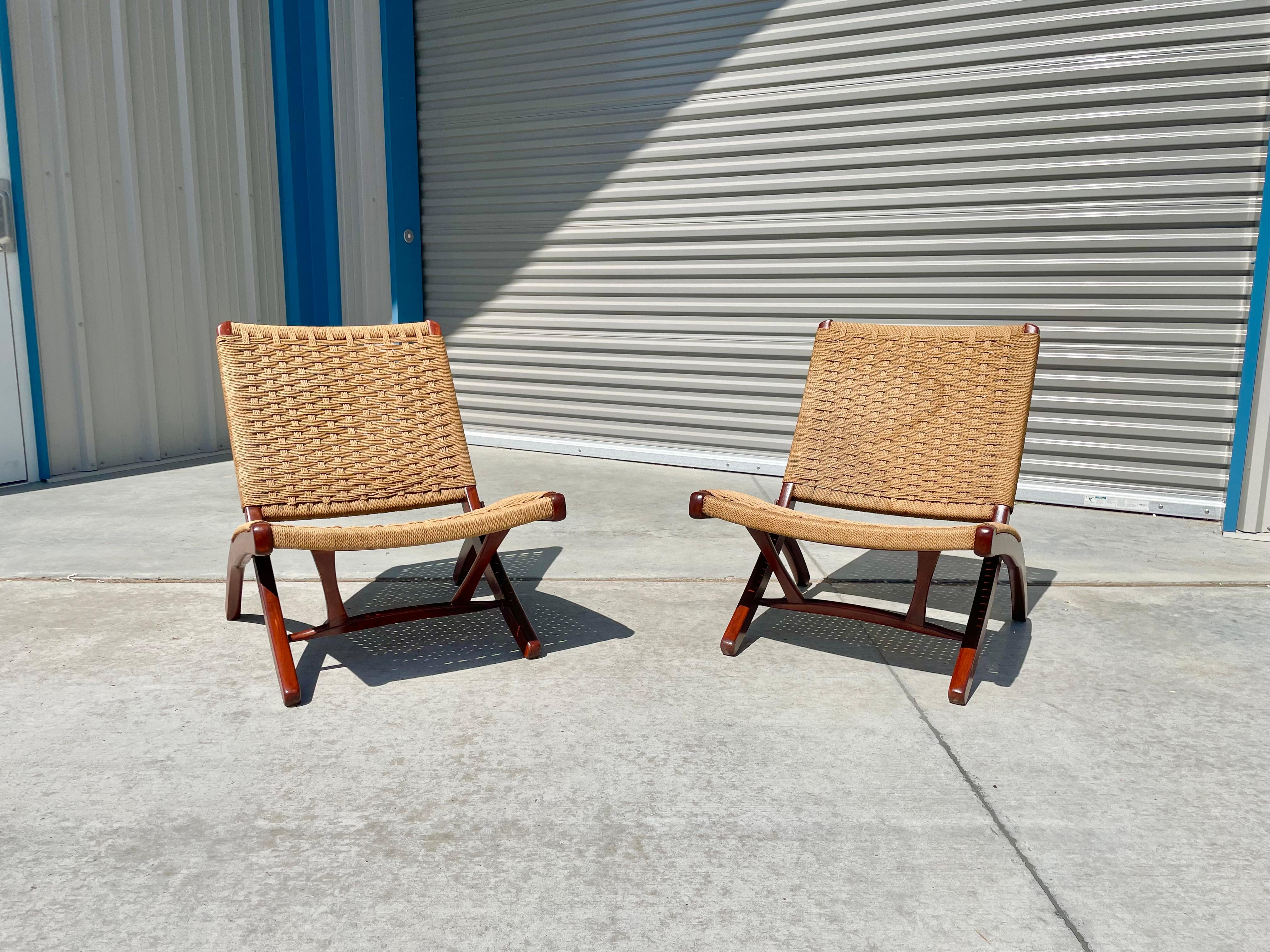 hans wegner folding rope chair