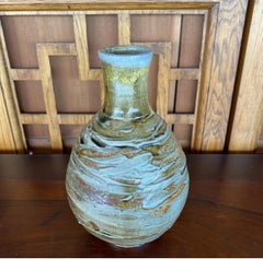 1960’s Vintage Folk Art Studio Pottery Bud Vase