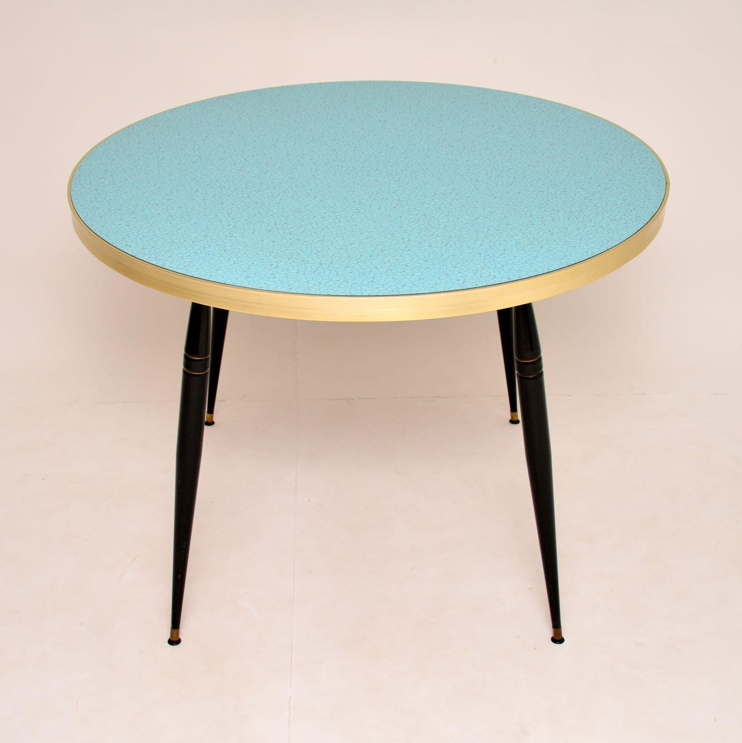 table de cuisine annee 50