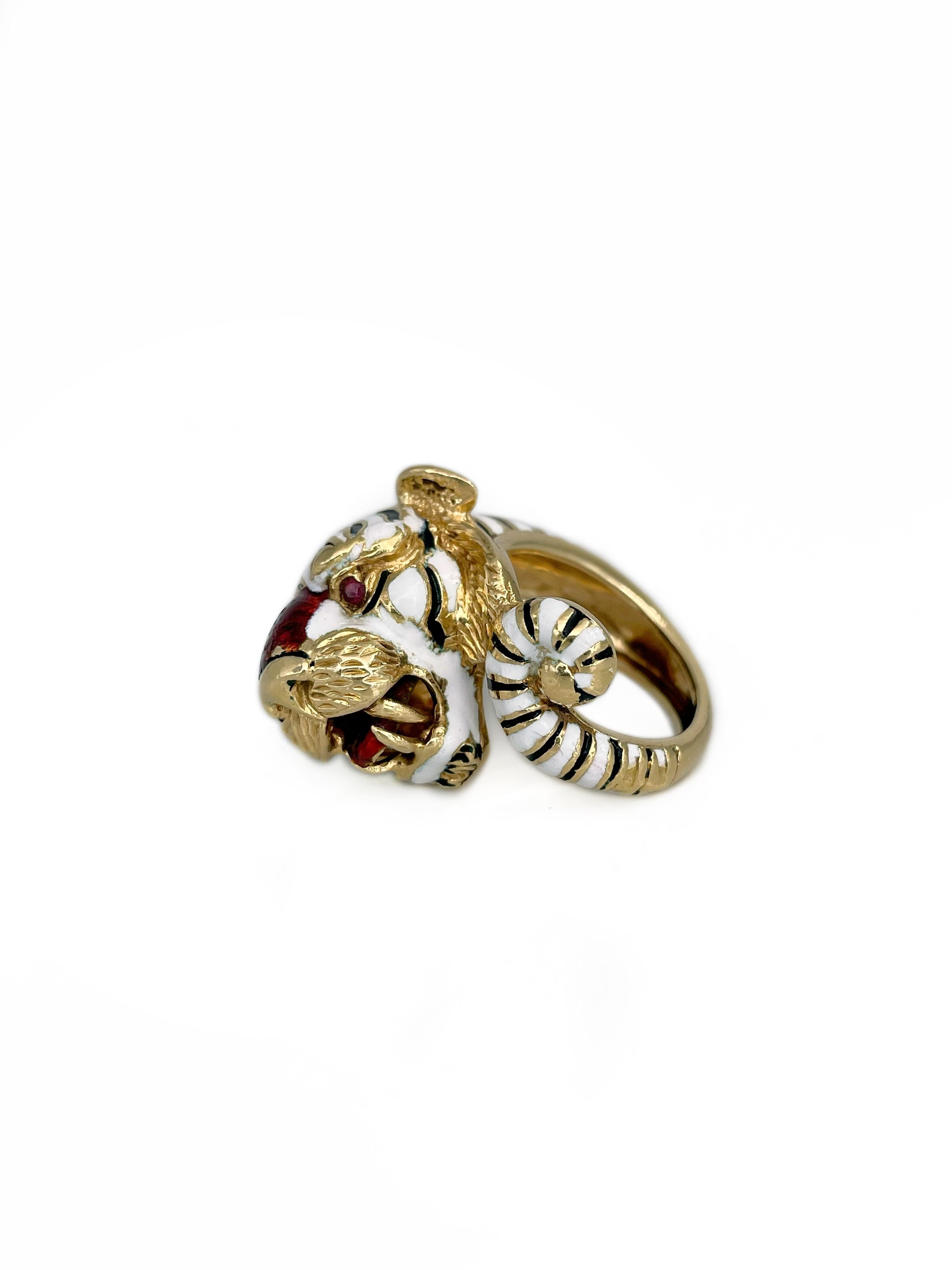 Round Cut 1960s Vintage Frascarolo 18 Karat Gold Ruby Enamel Tiger Cocktail Ring For Sale