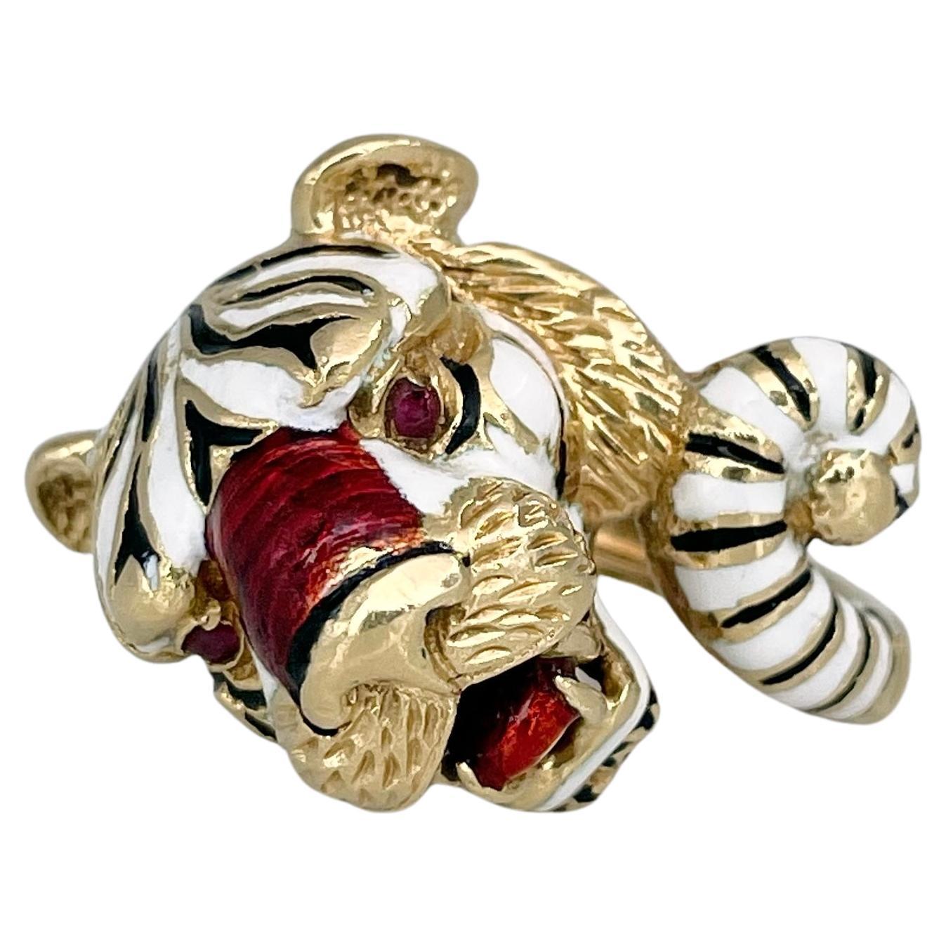 1960s Vintage Frascarolo 18 Karat Gold Ruby Enamel Tiger Cocktail Ring