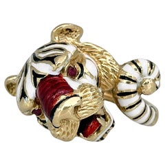 1960s Vintage Frascarolo 18 Karat Gold Ruby Enamel Tiger Cocktail Ring
