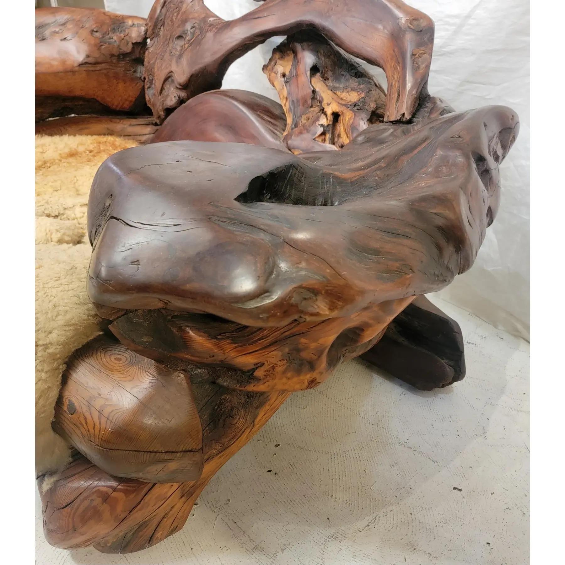 1960s Vintage Free Form Slab Redwood Settee Sheep Skin (Tierleder) im Angebot