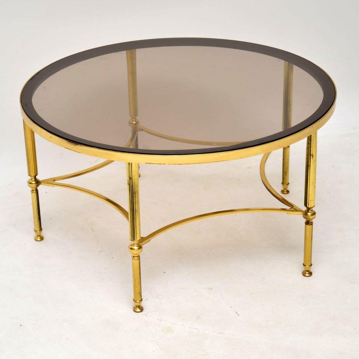 A beautiful and stylish vintage coffee table in brass and glass, this was made in France, circa 1960s-1970s. It’s very well made and in great condition for its age, with only some extremely minor wear here and there.

Measures: Width – 77 cm, 30