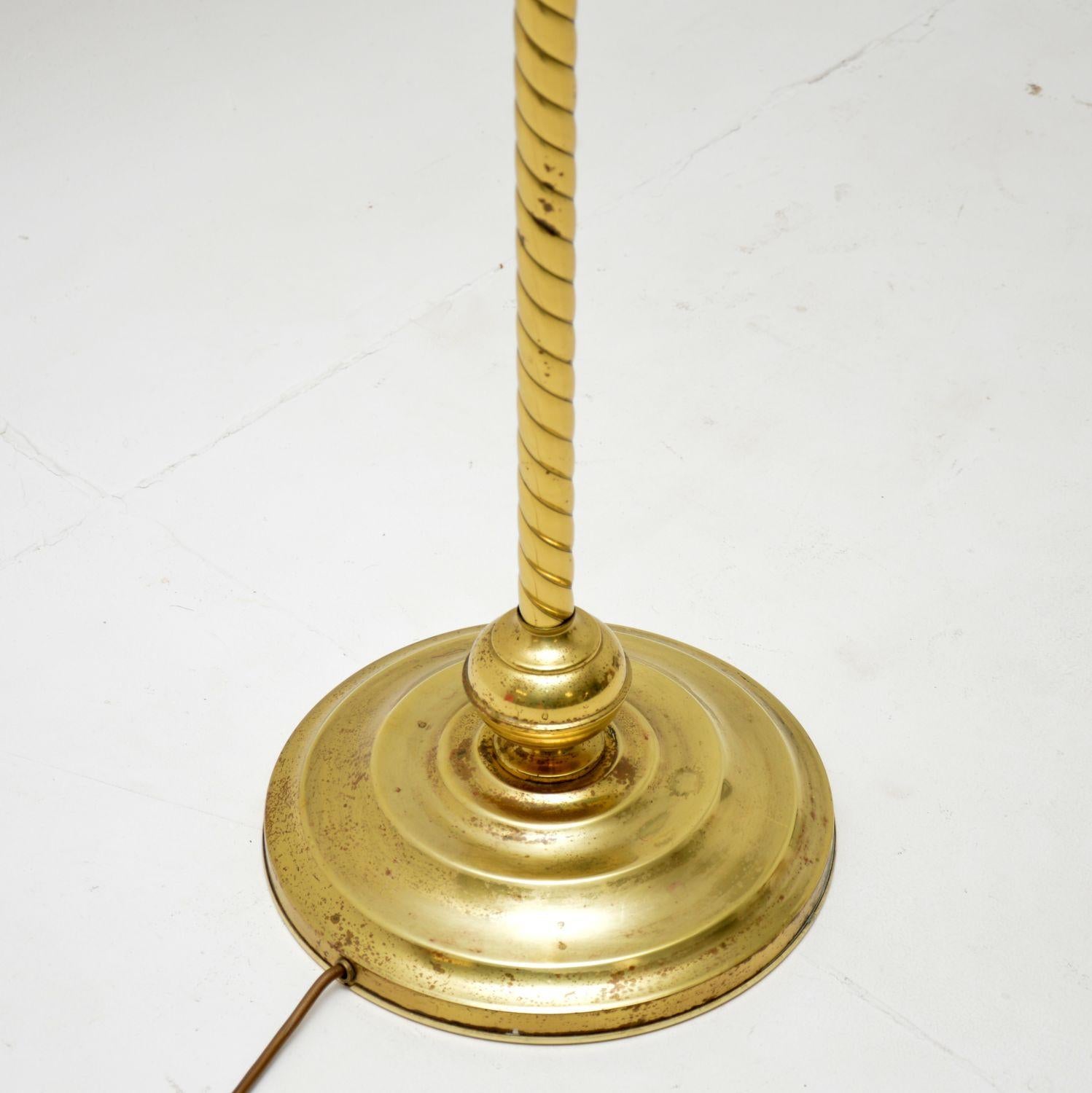 1960's Vintage French Brass Rope Twist Floor Lamp For Sale 2