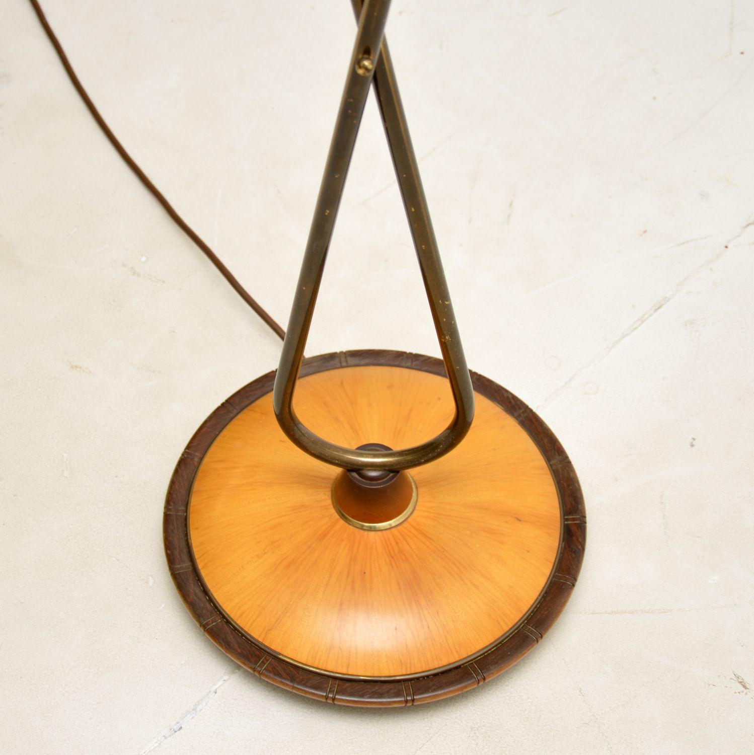 1960s Vintage French Brass & Walnut Floor Lamp For Sale 1