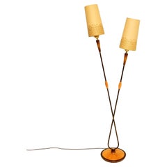 1960er Jahre Vintage Französisch Messing & Nussbaum Stehlampe