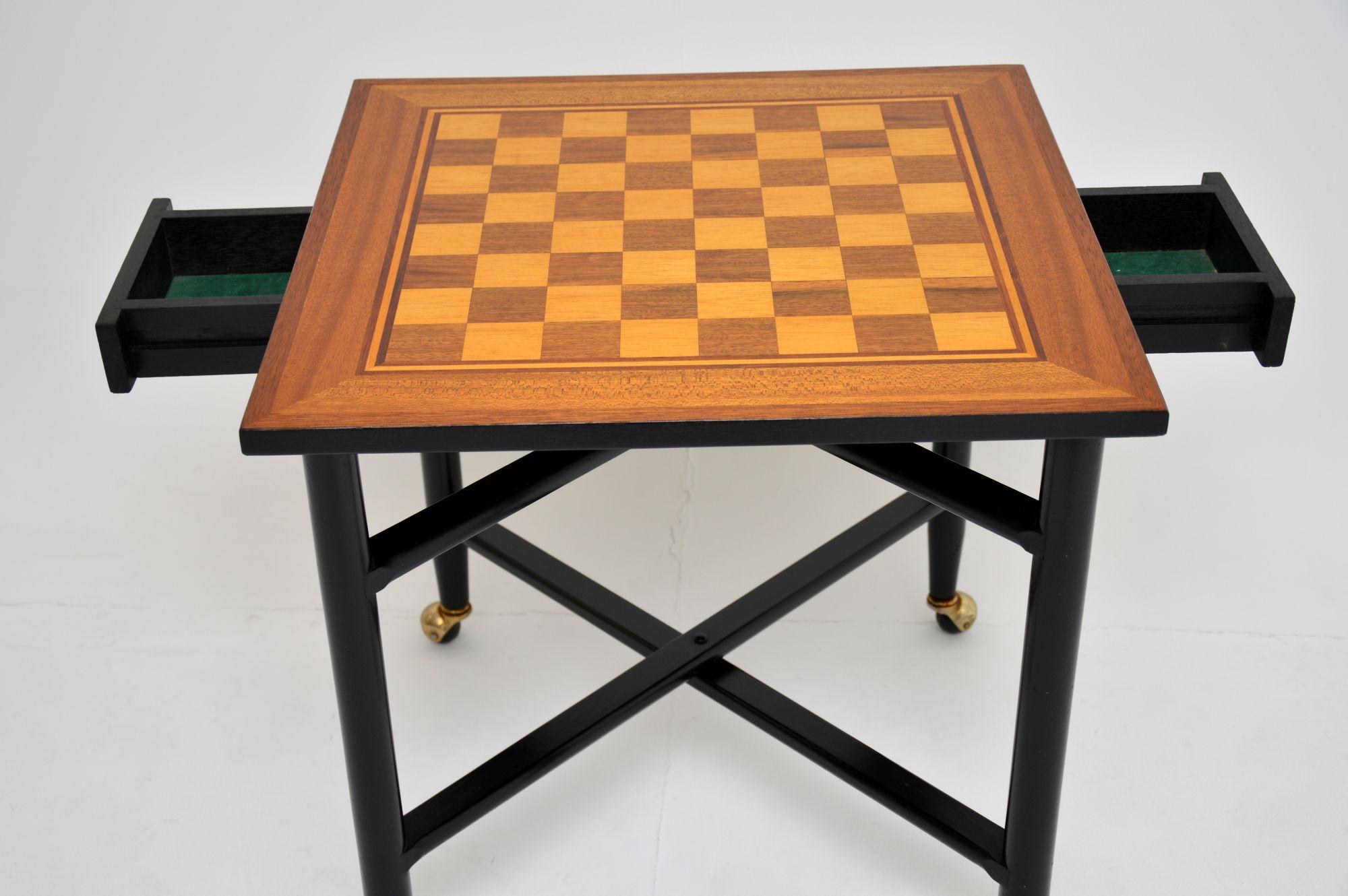 1960s Vintage Games / Chess Table In Good Condition In London, GB