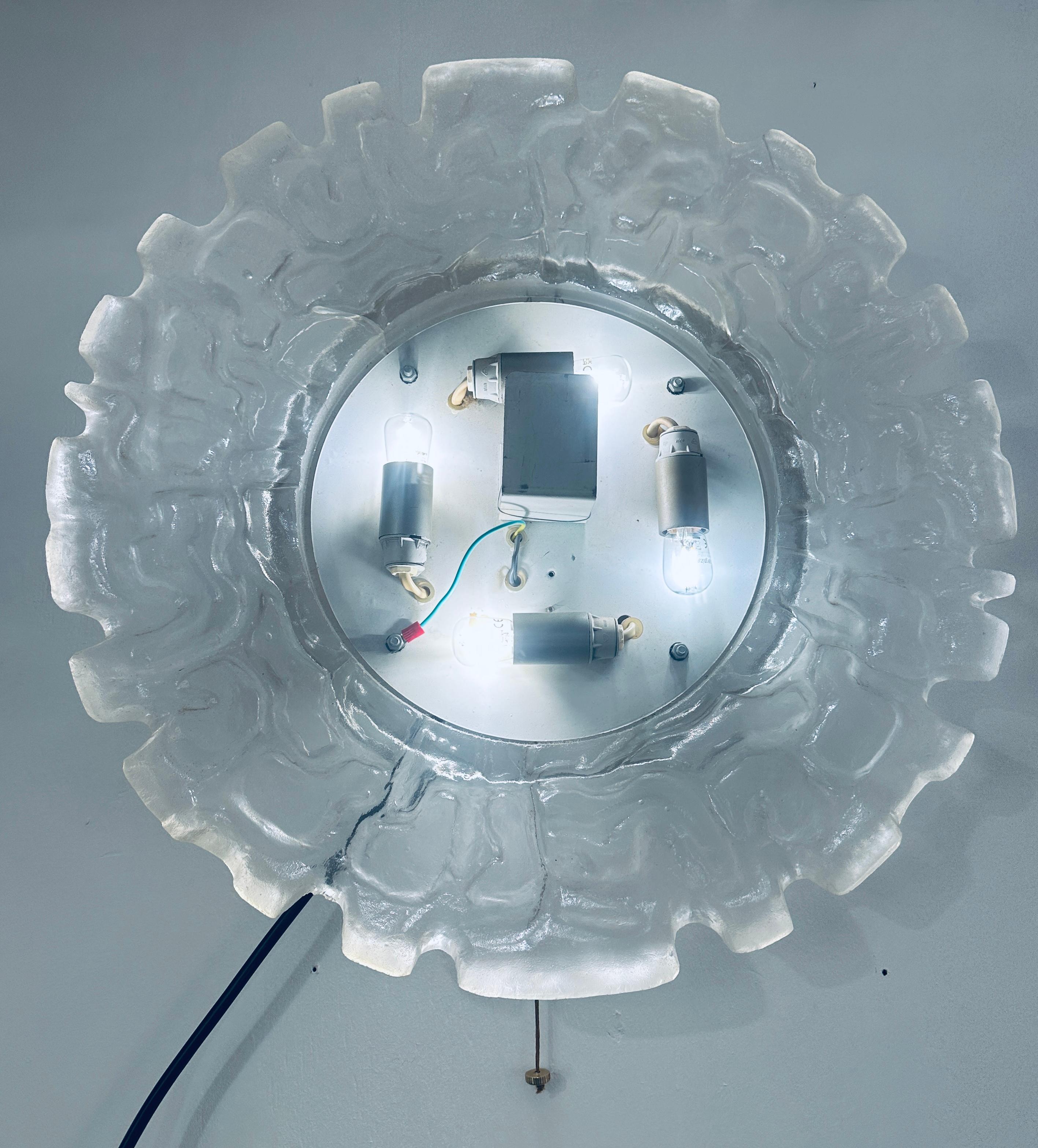 Beleuchteter runder deutscher Lucite-Glas-Wandspiegel im Vintage-Stil, Erco-Stil, 1960er Jahre 8