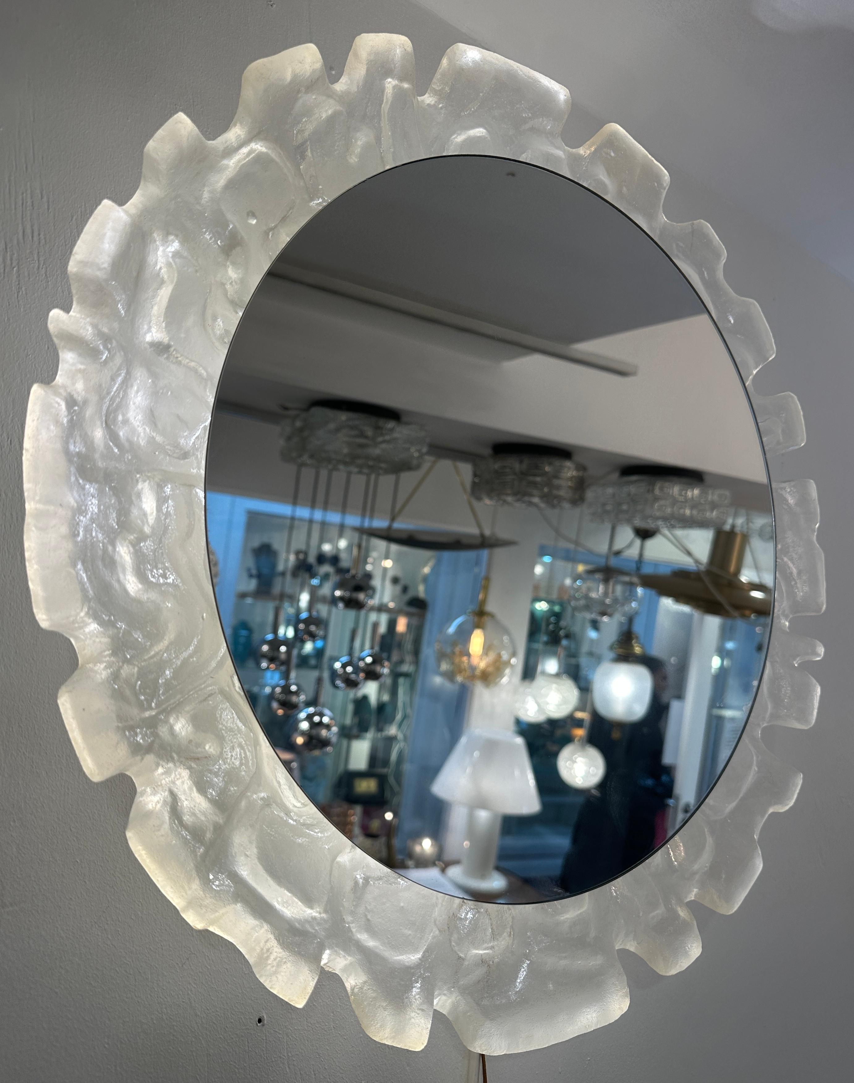Beleuchteter runder deutscher Lucite-Glas-Wandspiegel im Vintage-Stil, Erco-Stil, 1960er Jahre (Moderne der Mitte des Jahrhunderts)